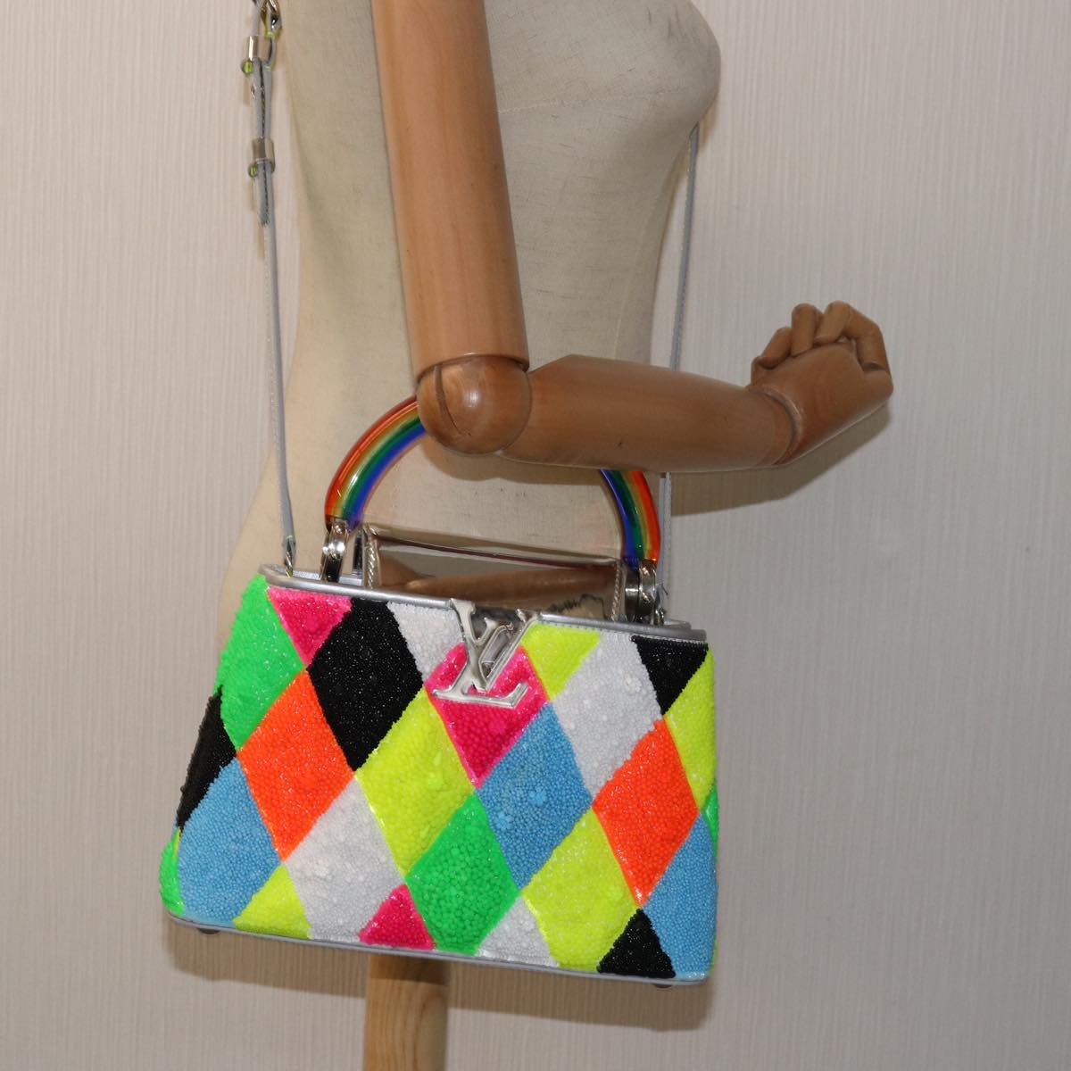 Louis Vuitton Capucines Premium Handbag