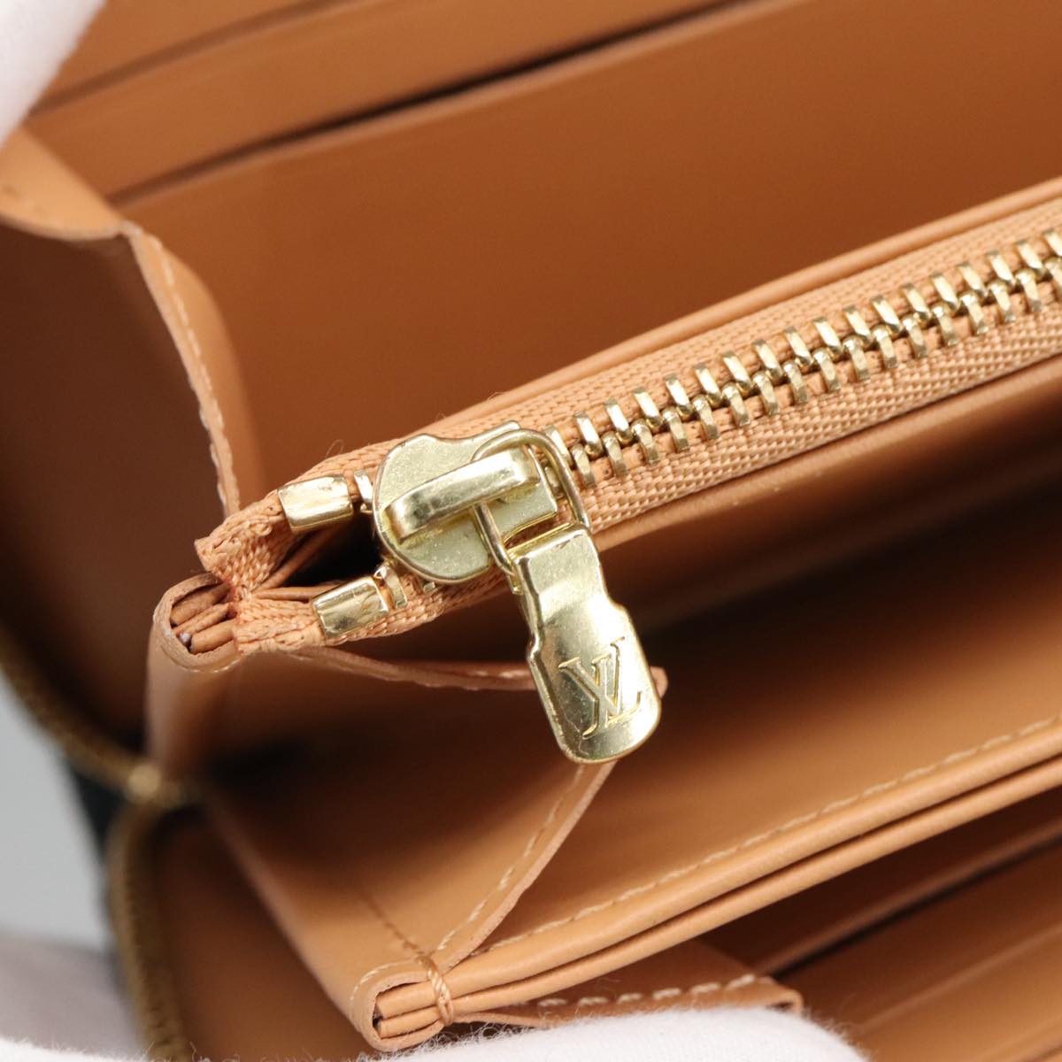Louis Vuitton Zippy Wallet, Luxury Leather Wallet