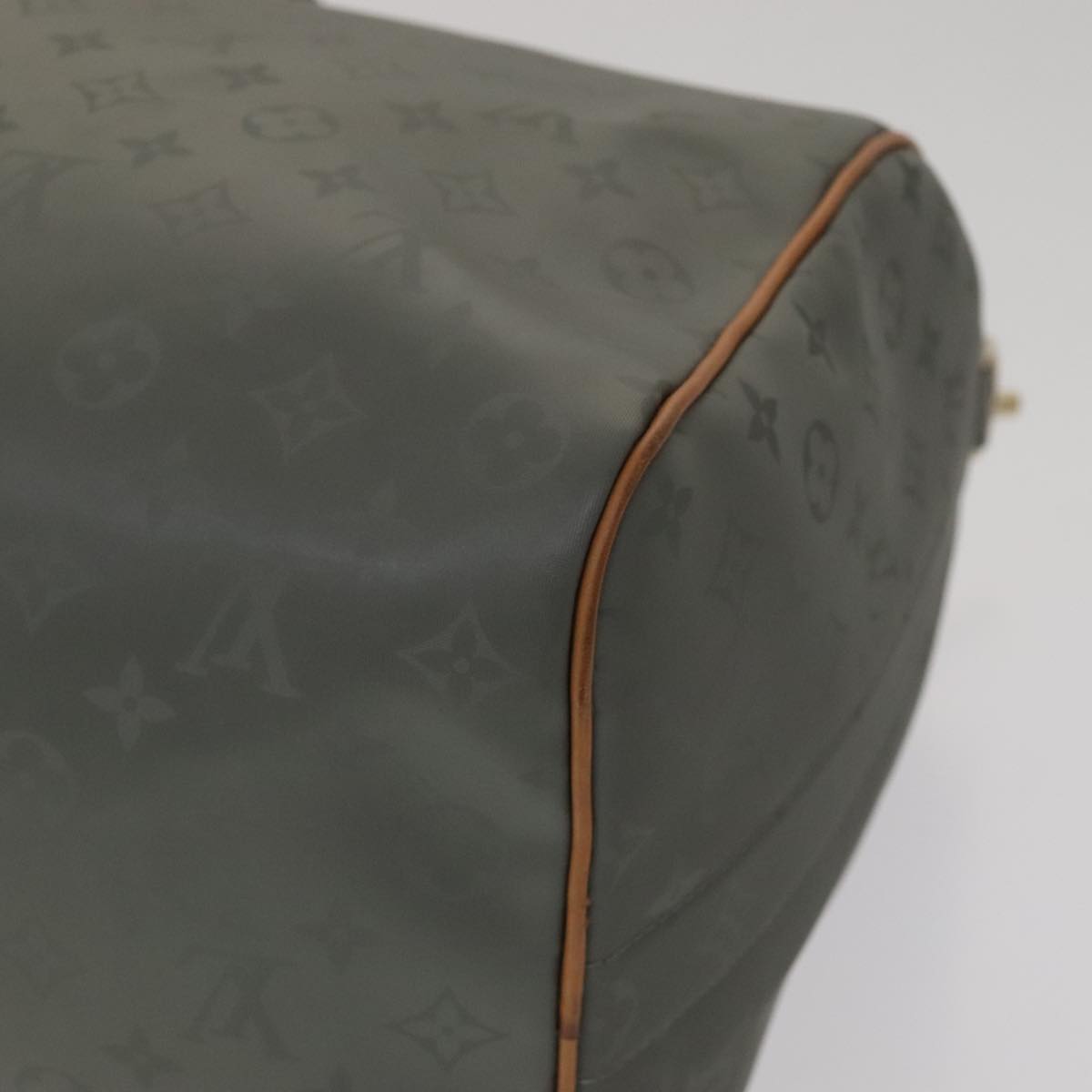 Louis Vuitton Leather travel Bag - My Luxury Labels