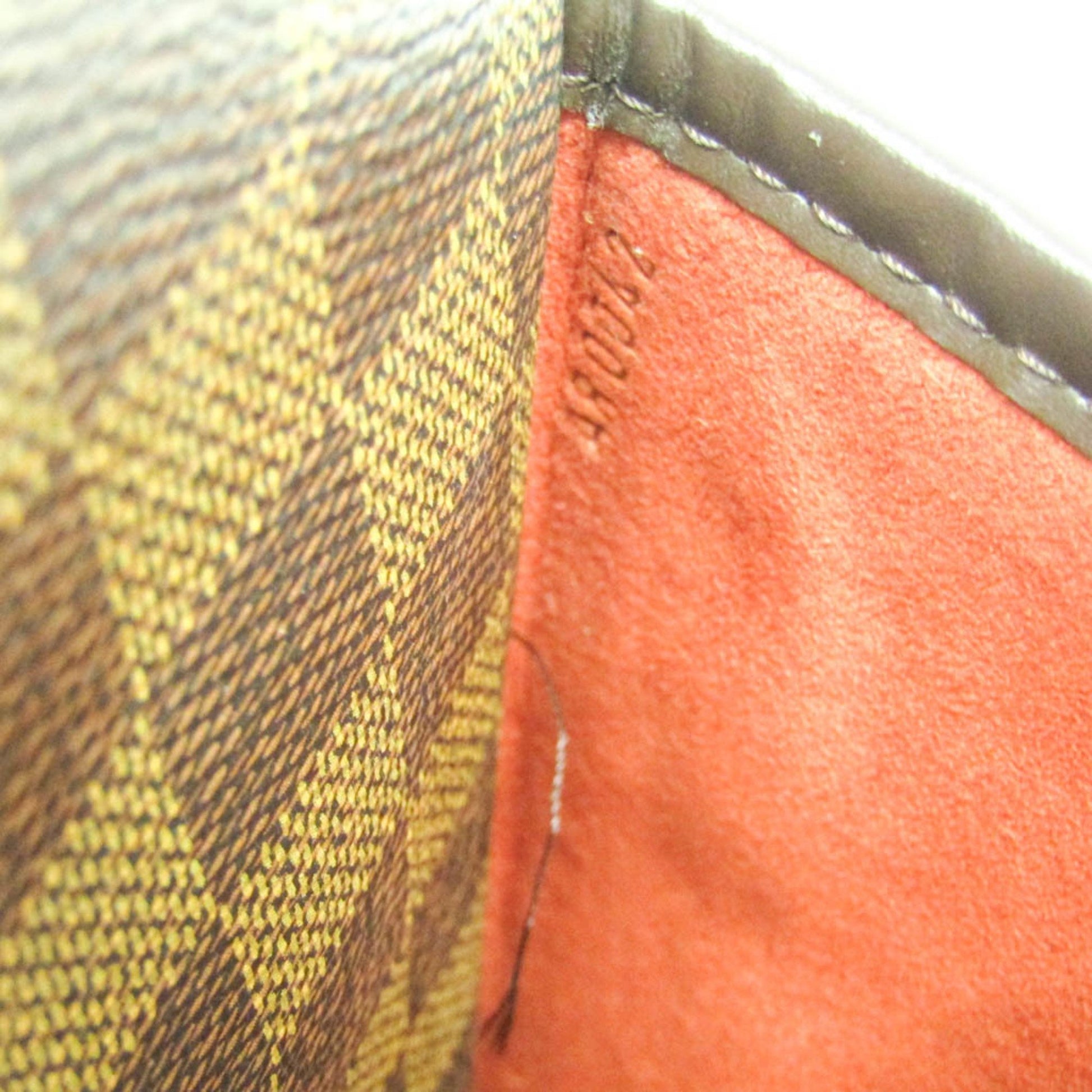 Louis Vuitton Sarria Stylish Handbag