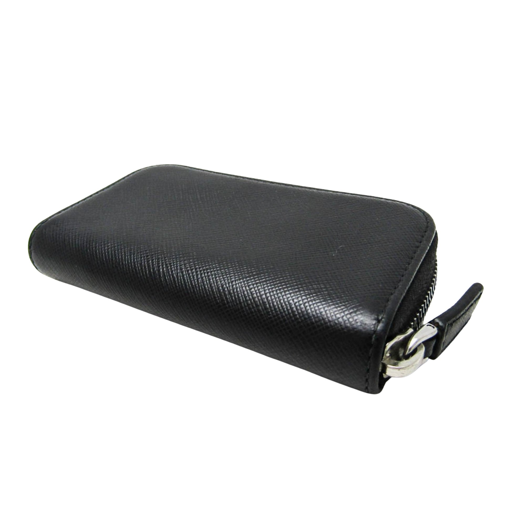 Prada Saffiano Leather Bag – Premium Italian Craftsmanship