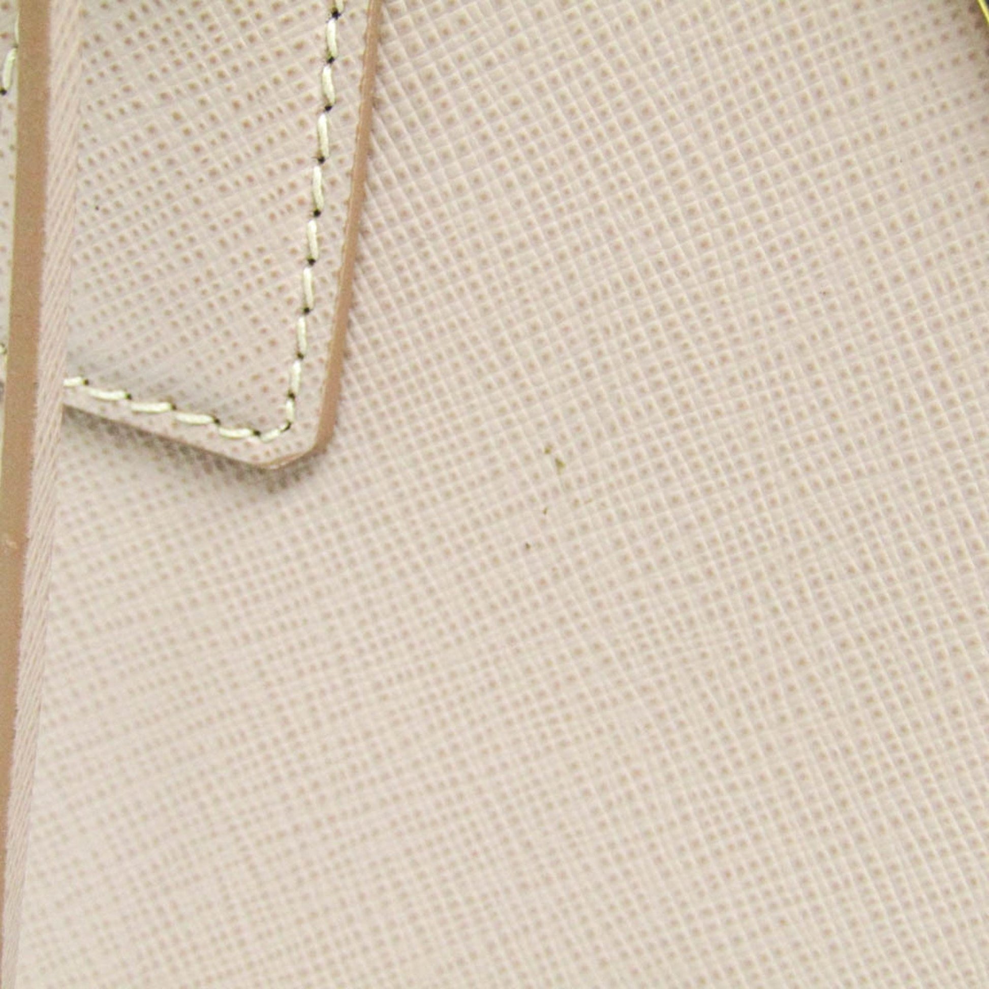 Prada Galleria Bag – Timeless Leather Handbag for Everyday Elegance