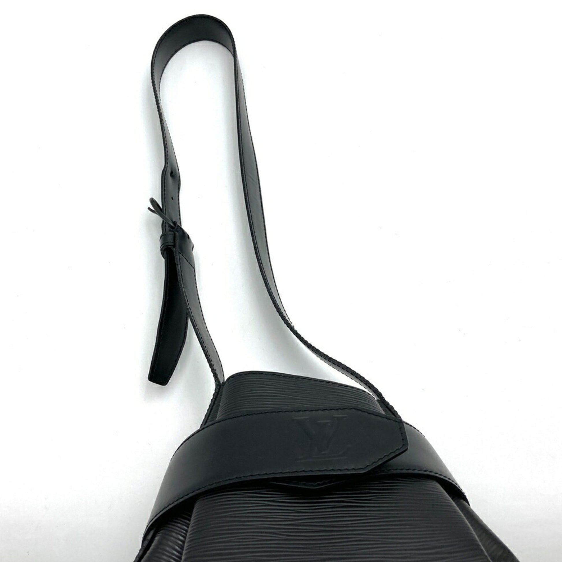 Louis Vuitton Luxury Collection