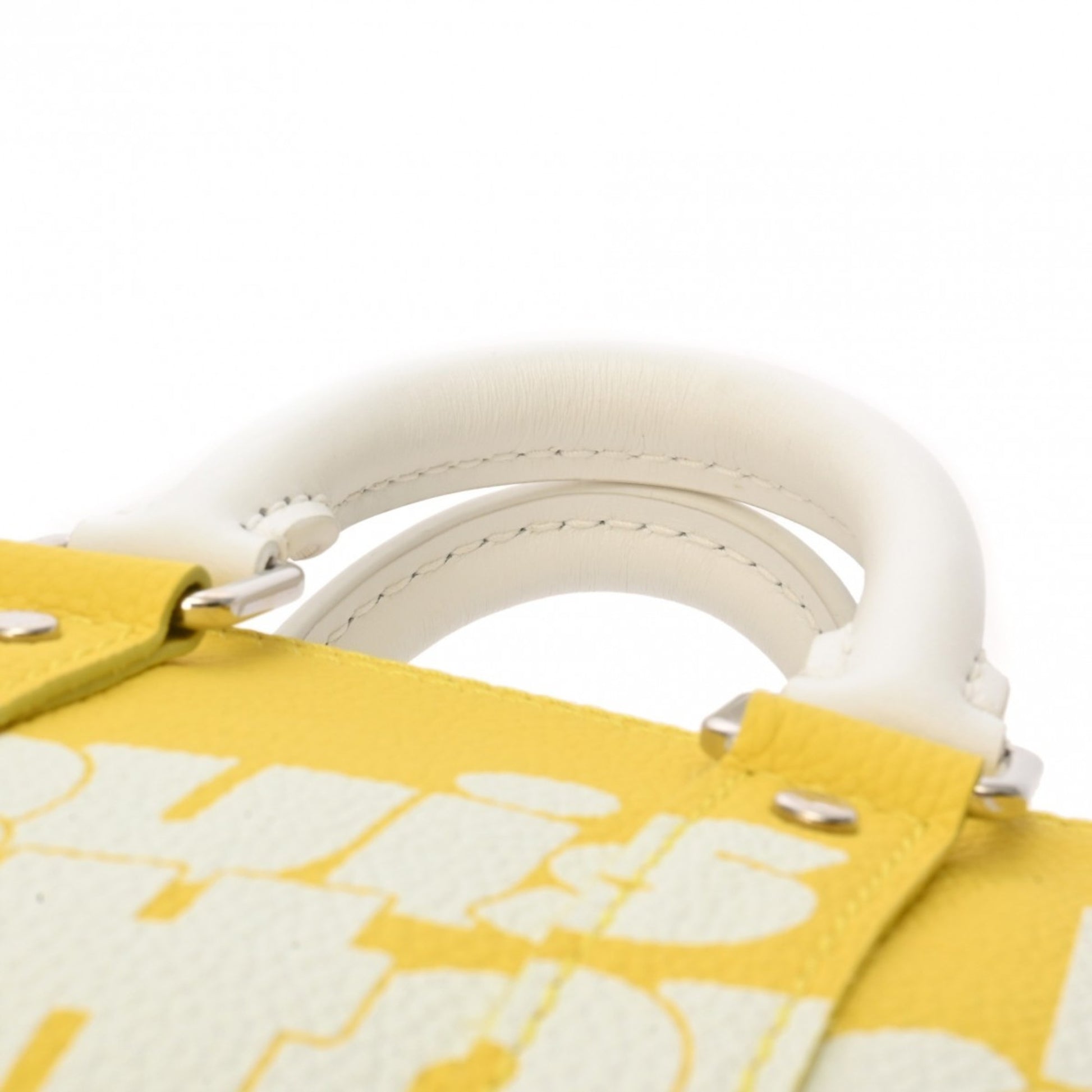 Louis Vuitton Keepall XS – Compact Travel Bag with Style