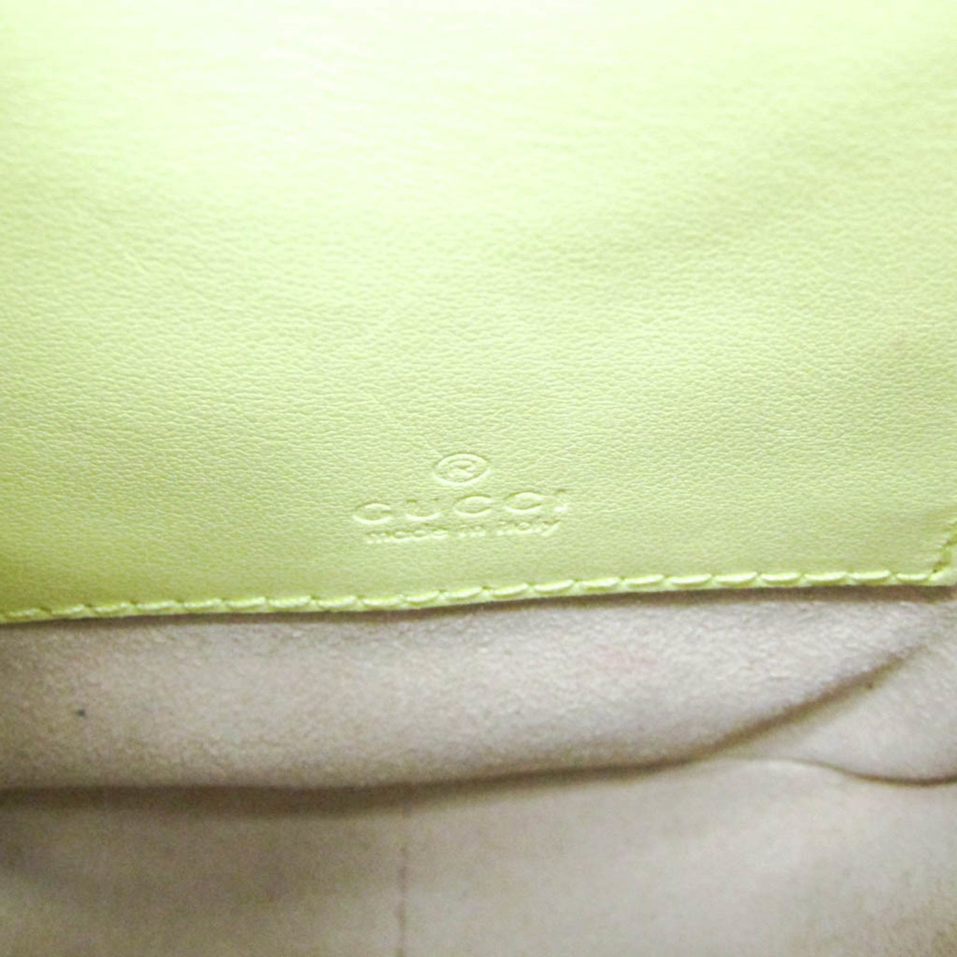 Gucci Marmont bag, Gucci Marmont luxury accessories, Gucci Marmont fashion