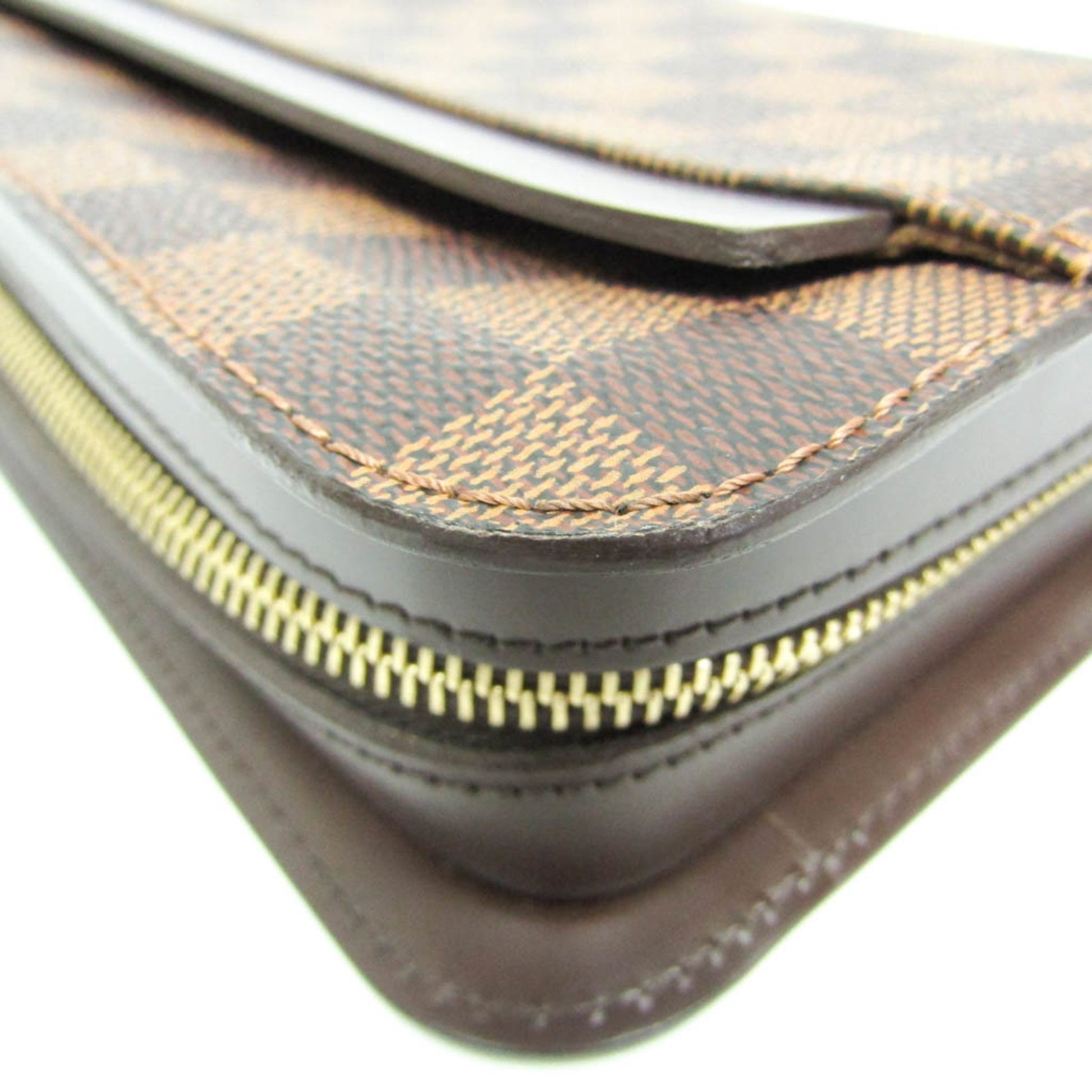 Louis Vuitton Saint-Louis Bag – Elegant & Classic Design