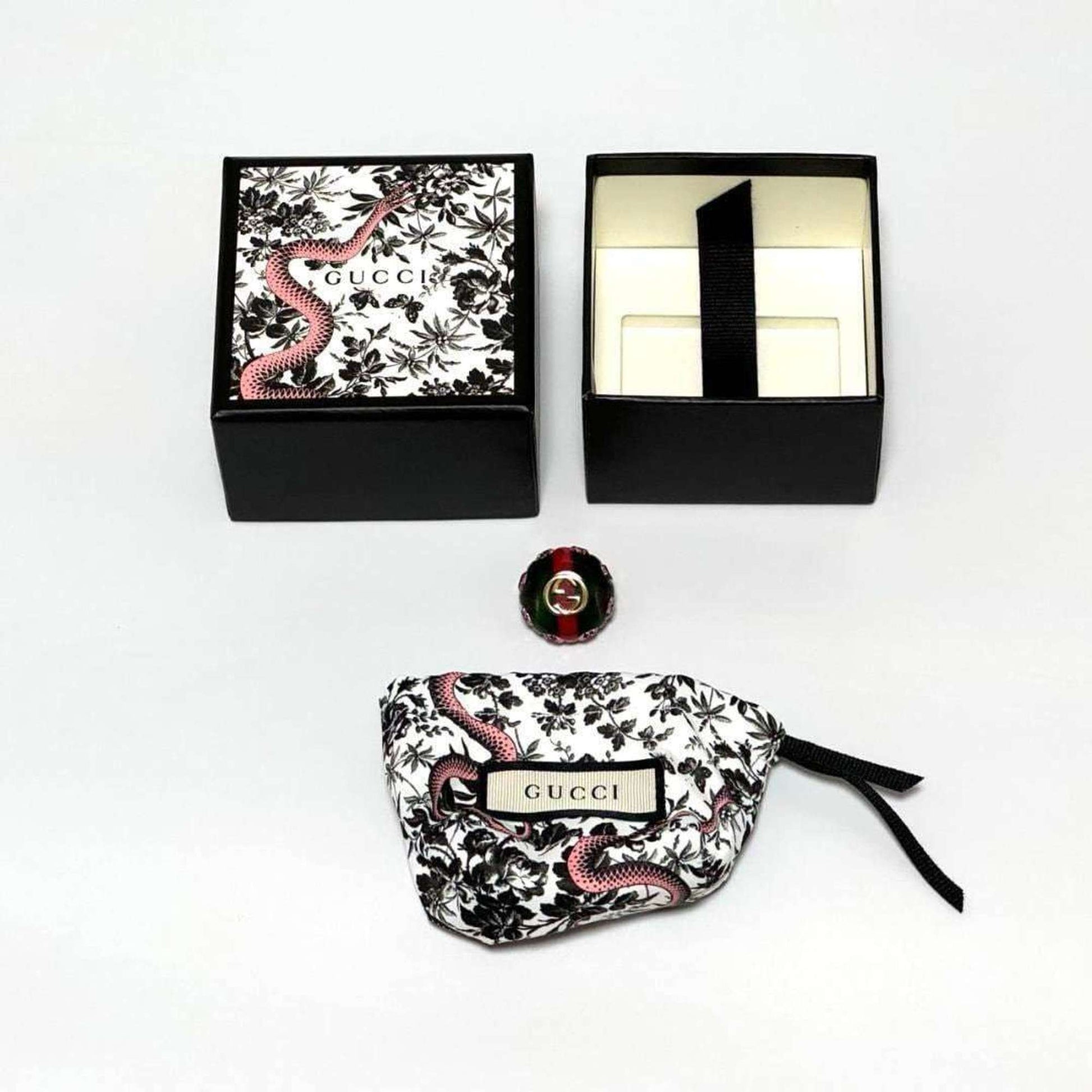 Gucci Web collection, Gucci Web bag, luxury Gucci accessories