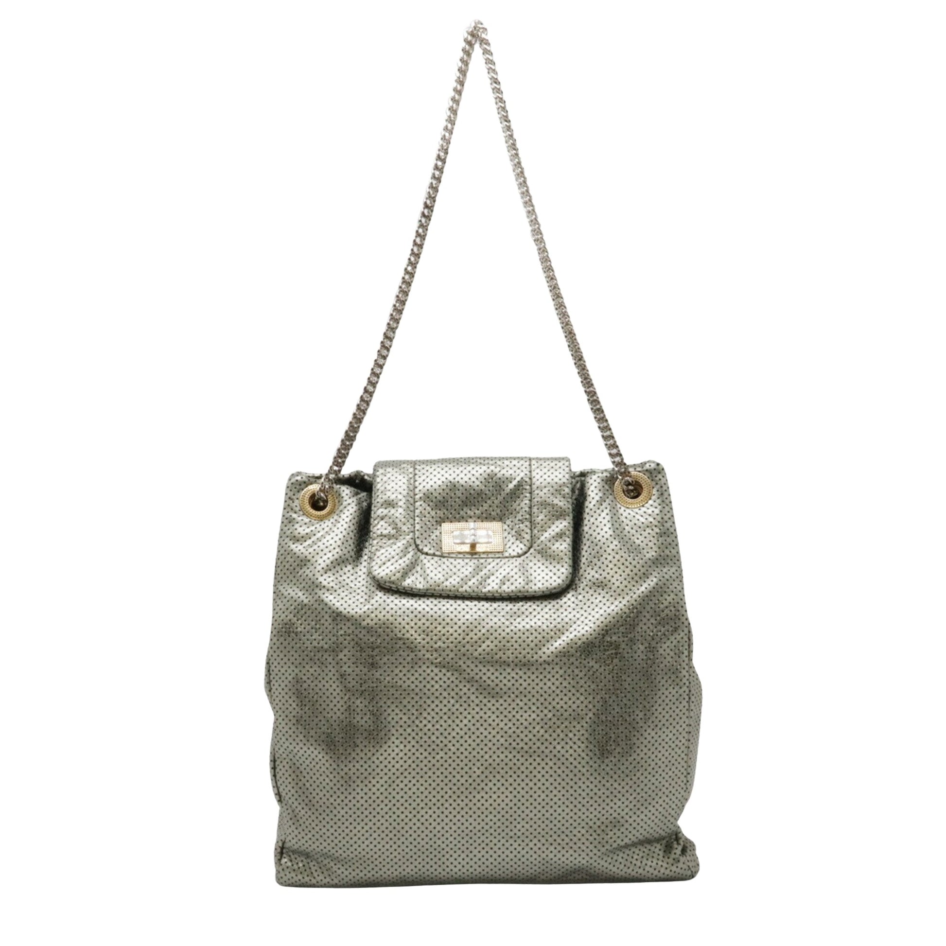 Chanel 2.55 bag, luxury Chanel 2.55, iconic Chanel 2.55 purse