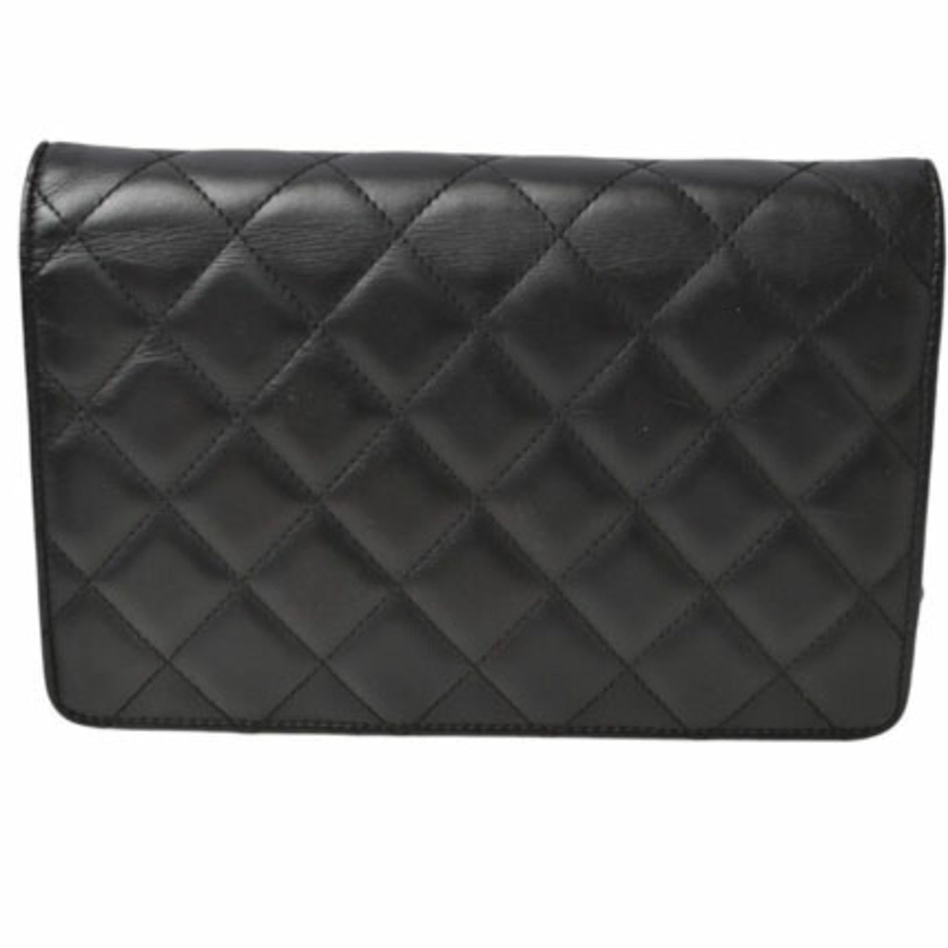 Chanel Wallet On Chain – Elegant & Timeless Accessory
