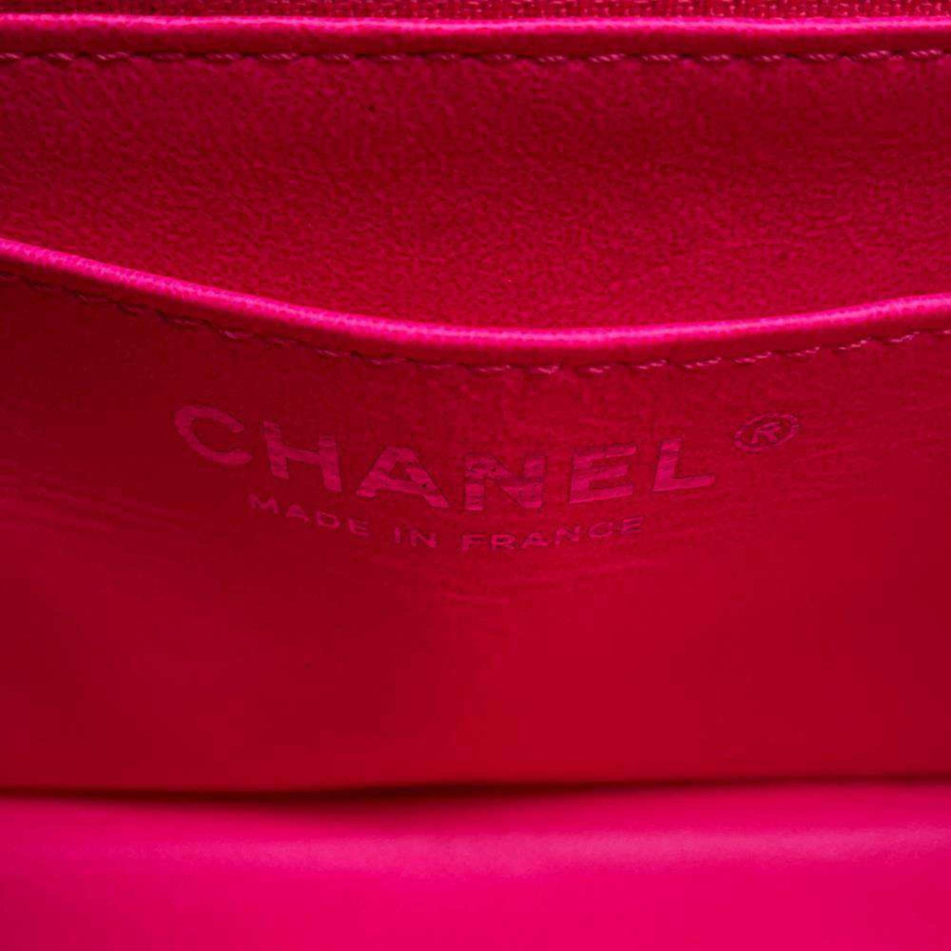 Chanel 2.55 bag, Chanel luxury bags, Chanel 2.55 classic handbag