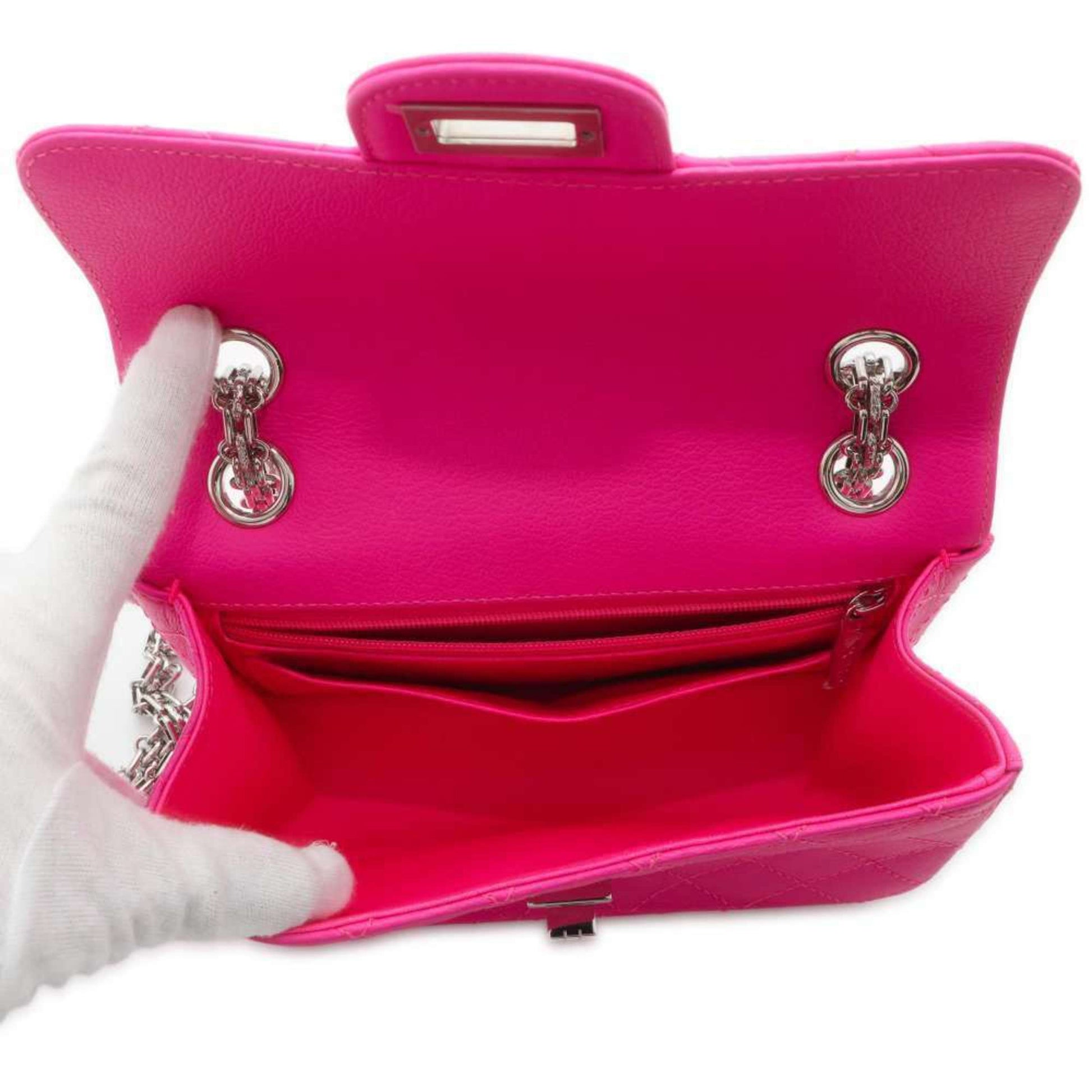 Chanel 2.55 bag, Chanel luxury bags, Chanel 2.55 classic handbag