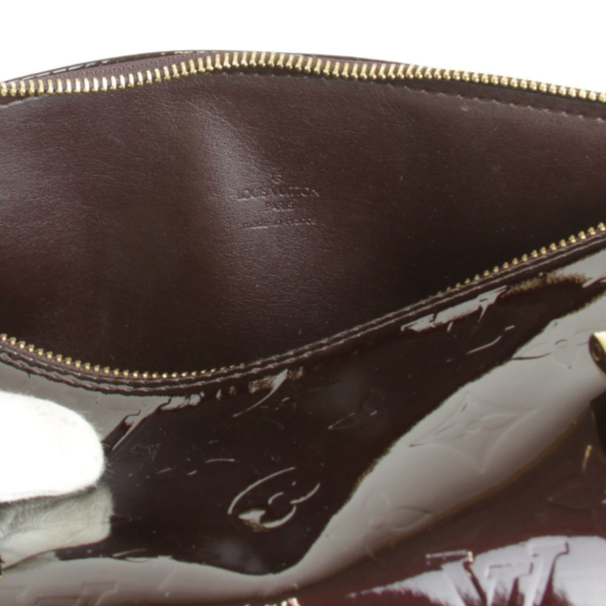 Louis Vuitton Luxury Bags & Accessories – Timeless French Fashion