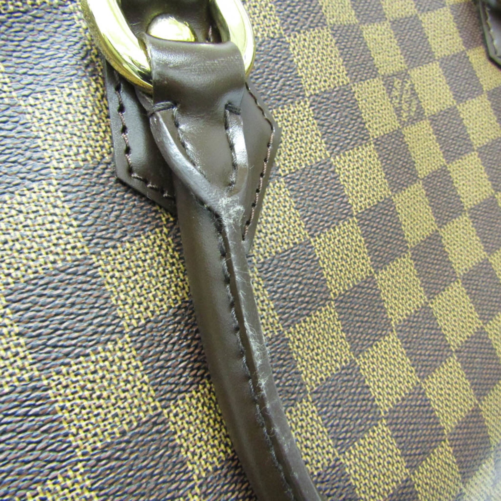 Louis Vuitton Bags & Accessories – Timeless Elegance