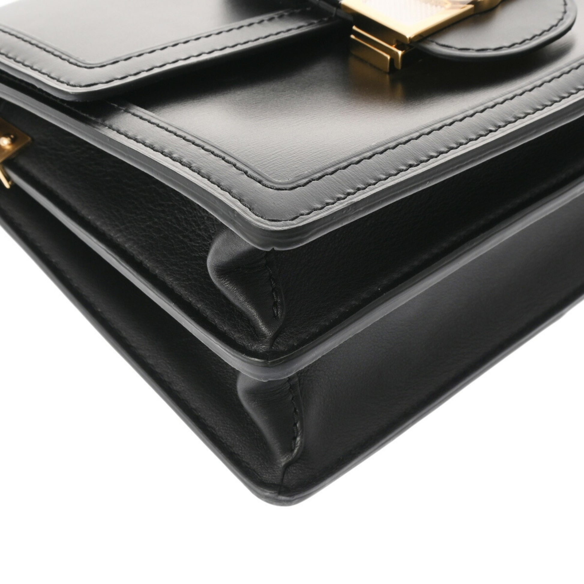 Louis Vuitton Dauphine MM Bag – Classic Monogram Crossbody