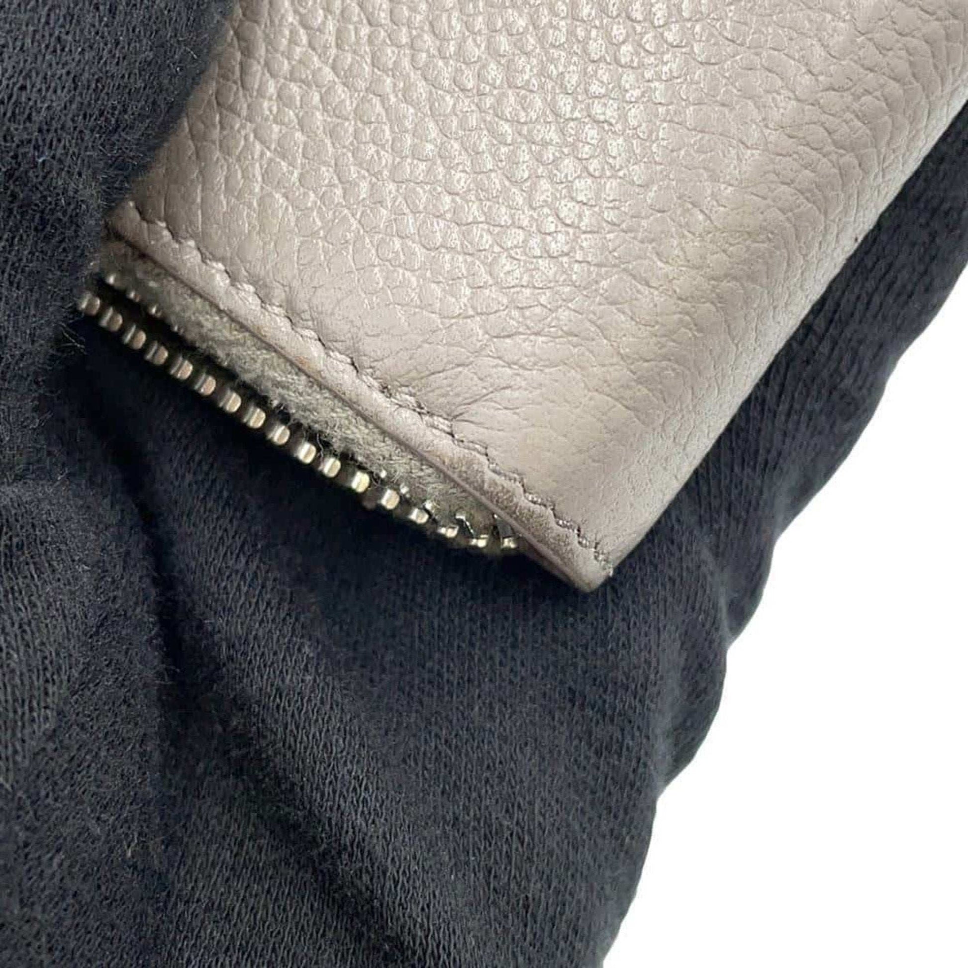 Saint Laurent bags, Saint Laurent luxury accessories, Saint Laurent fashion