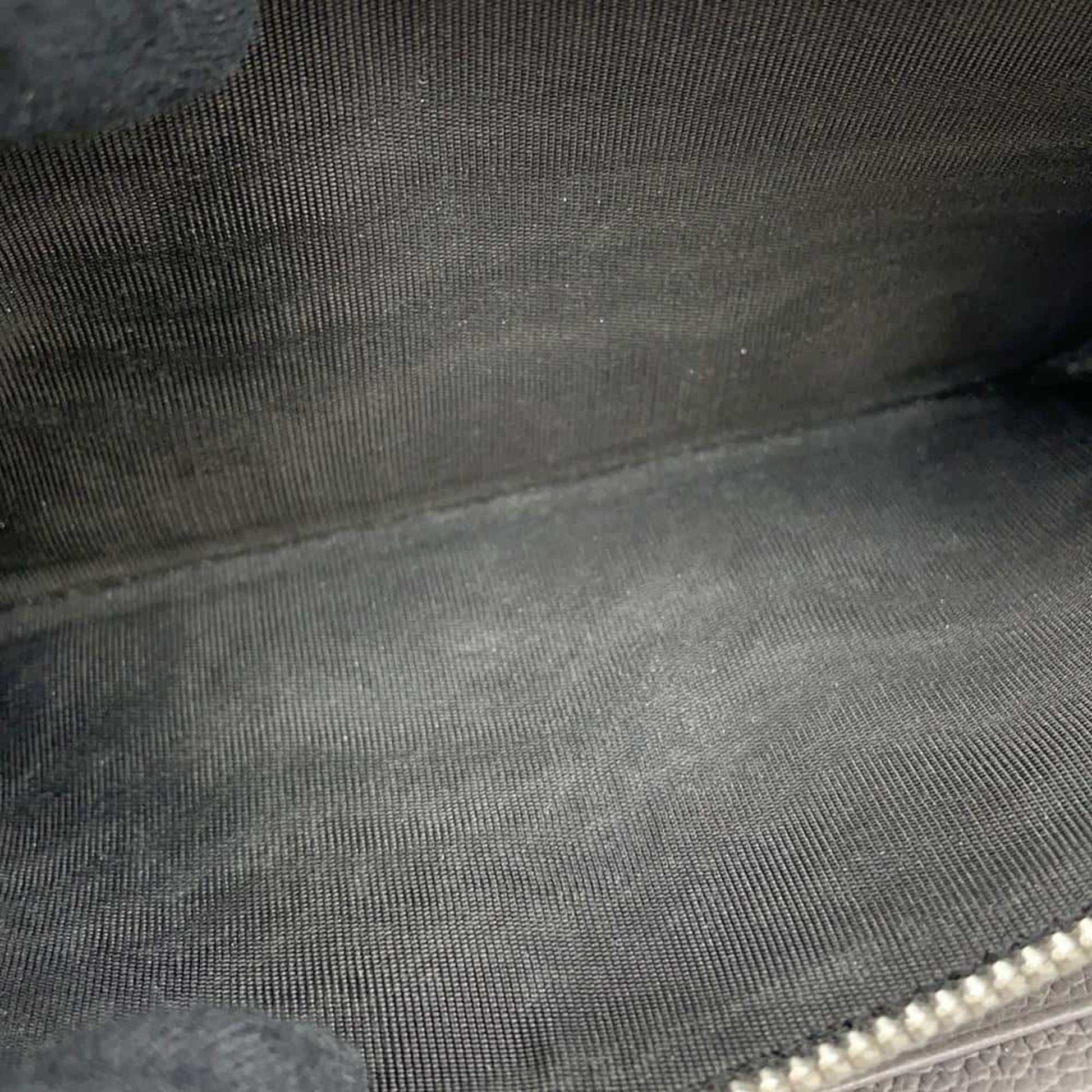 Saint Laurent bags, Saint Laurent luxury accessories, Saint Laurent fashion