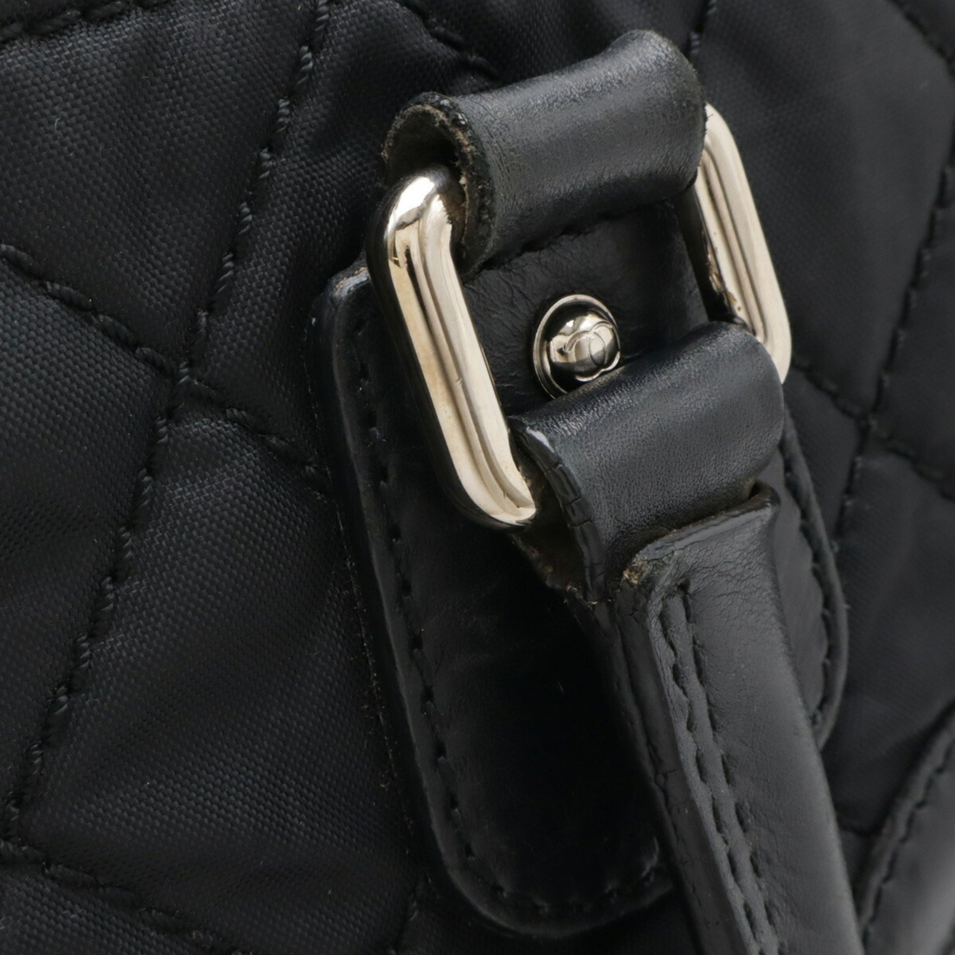 Chanel Luxury Bags – Iconic Designer Handbags & Accessories