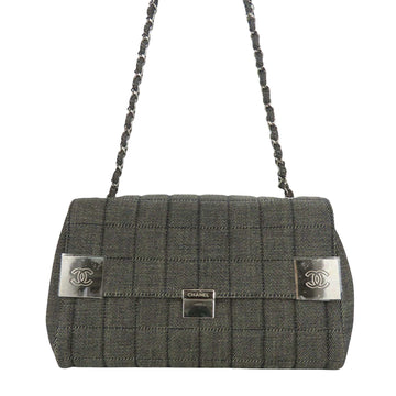 Chanel luxury bags, Chanel fashion, Chanel handbags, Chanel accessories