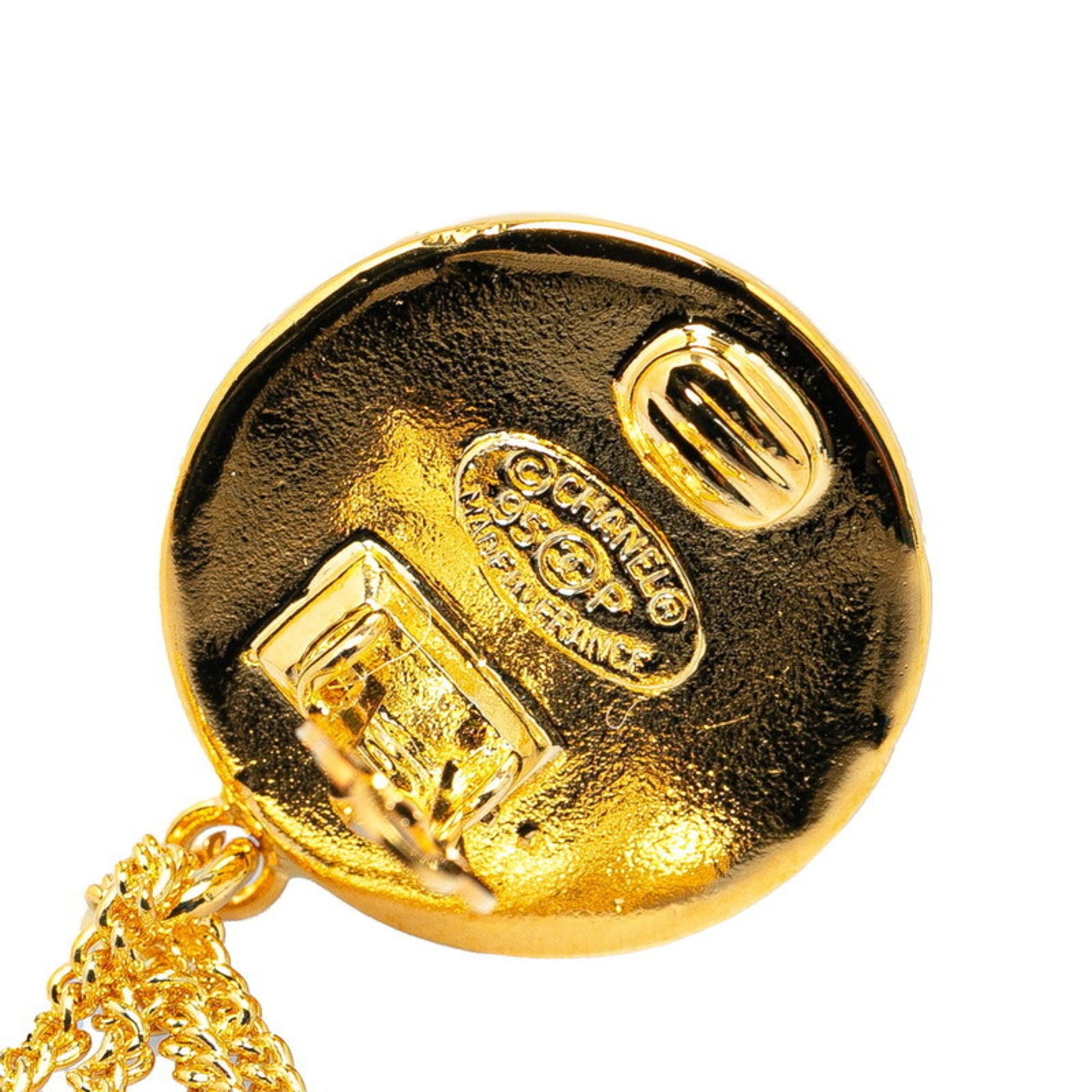 Chanel Coco Mark Bag – Iconic Quilted Handbag