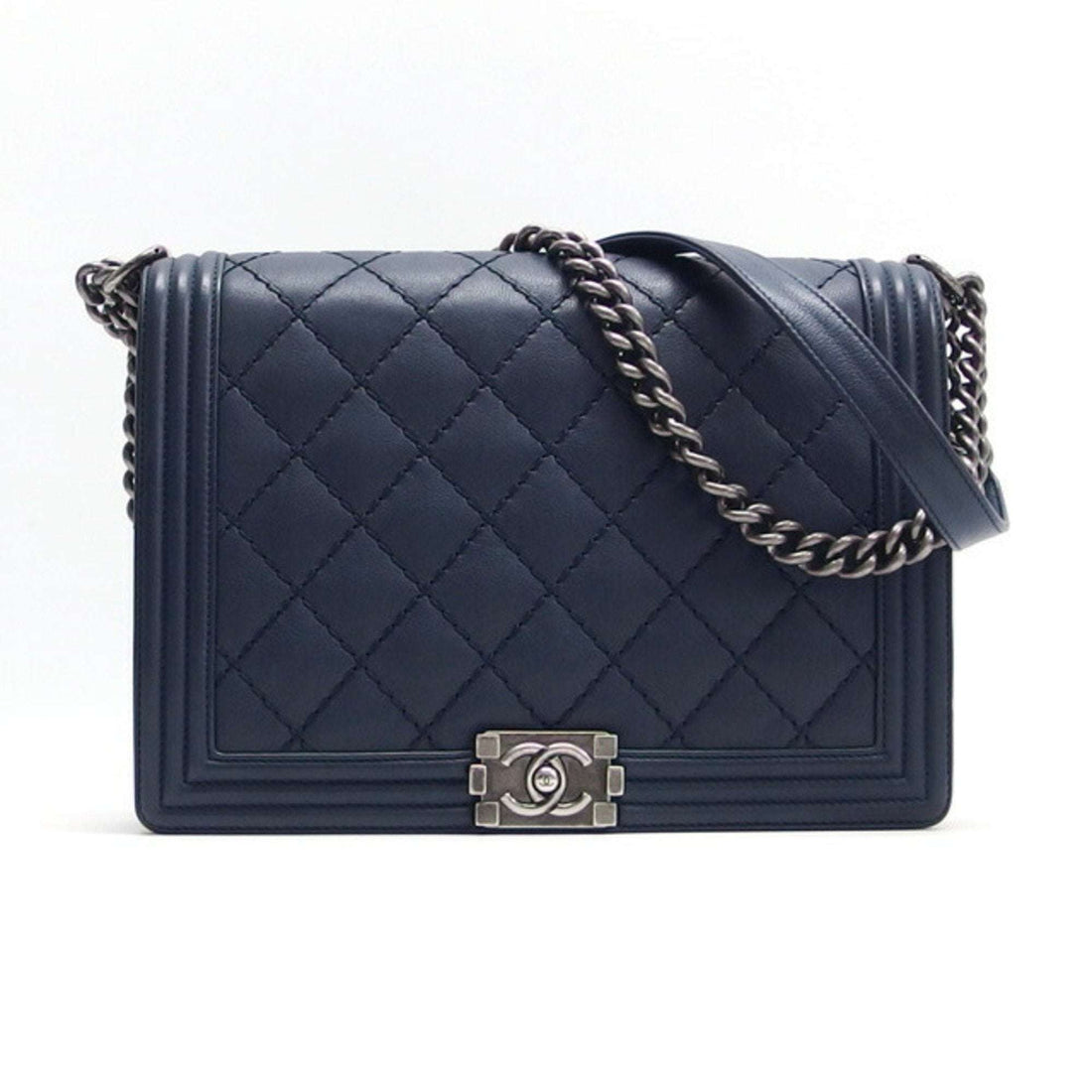 Chanel Boy, Chanel Boy bag, luxury Chanel handbags