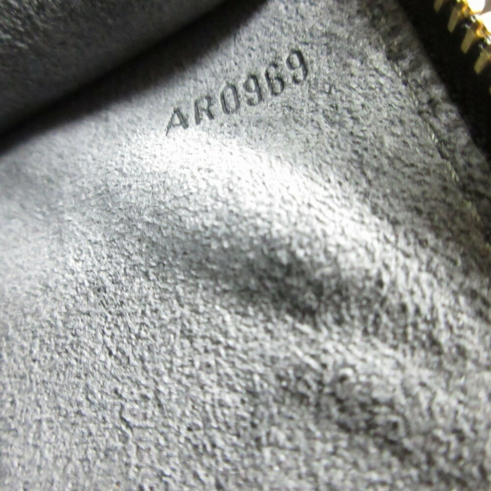 Louis Vuitton Pochette Accessoire Shoulder Bag