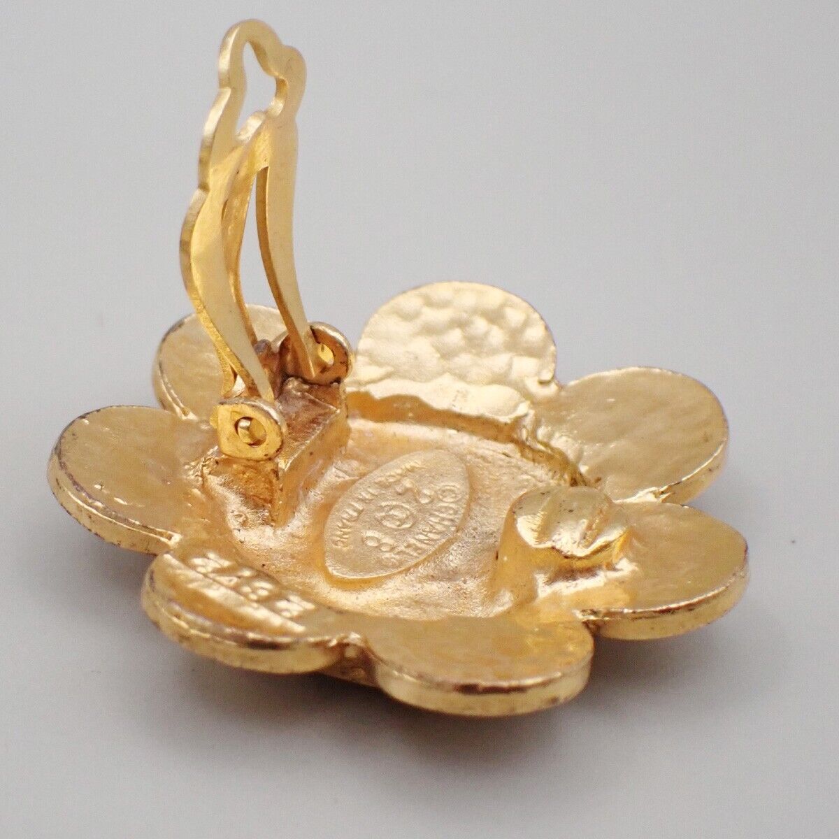 Chanel CC Logo Jewelry & Bags – Timeless Luxury