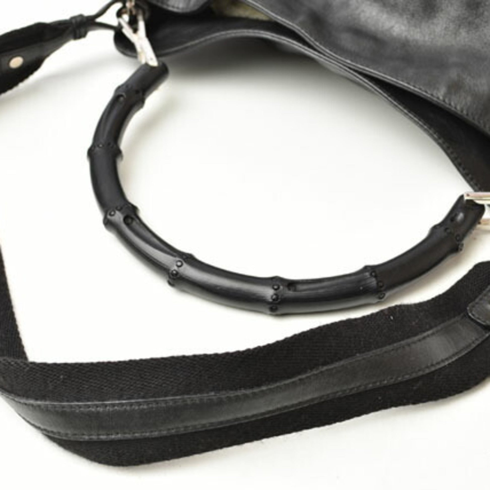 Gucci Luxury Handbags & Fashion Accessories