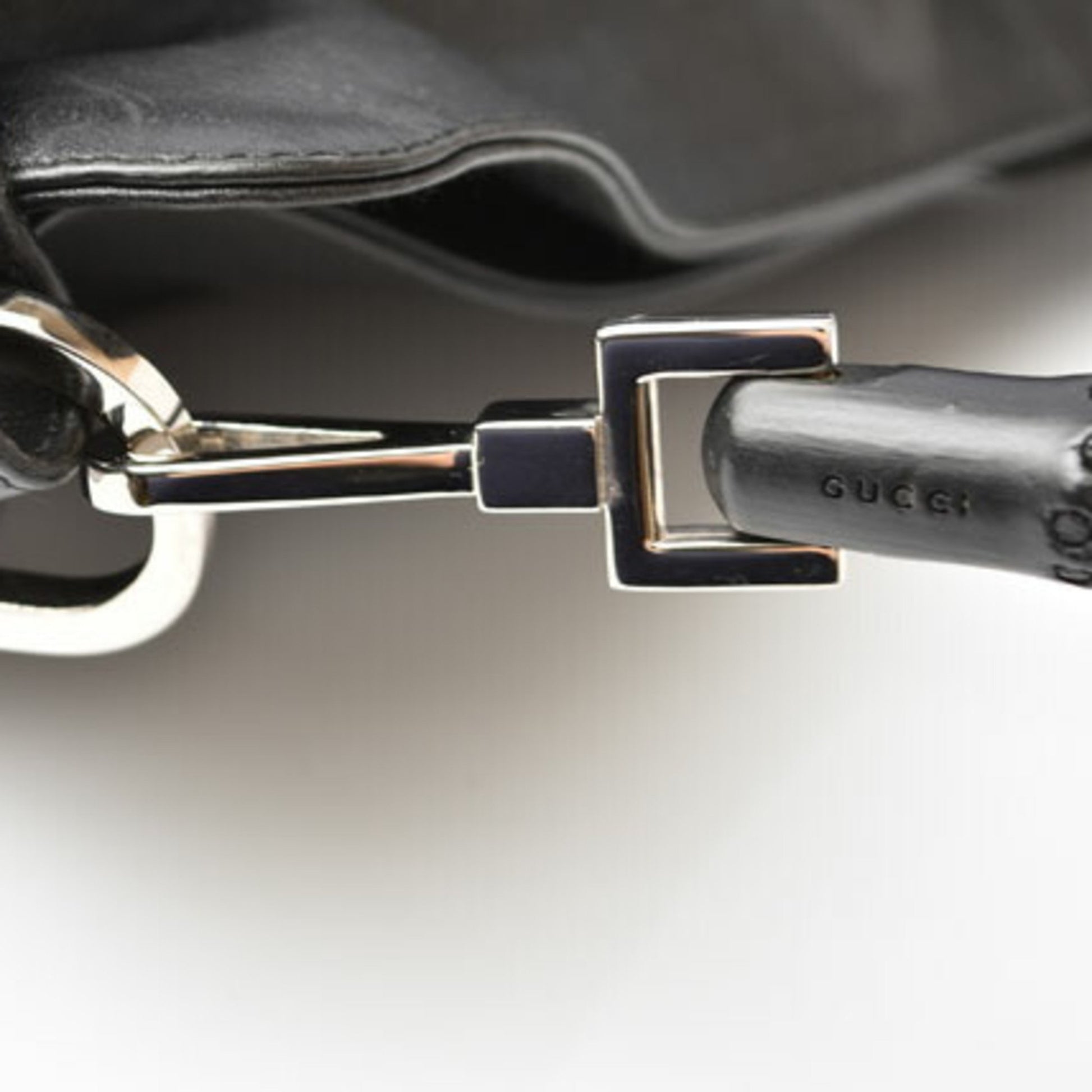 Gucci Luxury Handbags & Fashion Accessories