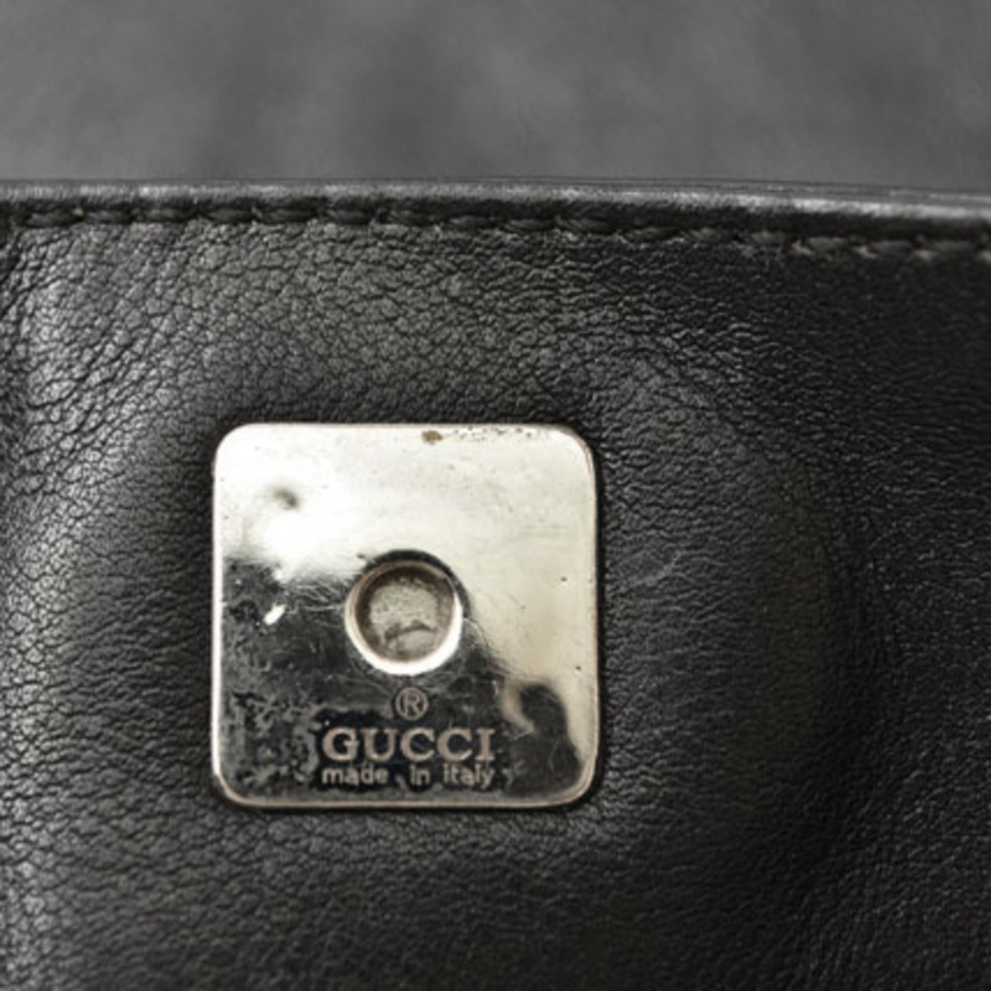 Gucci Luxury Handbags & Fashion Accessories