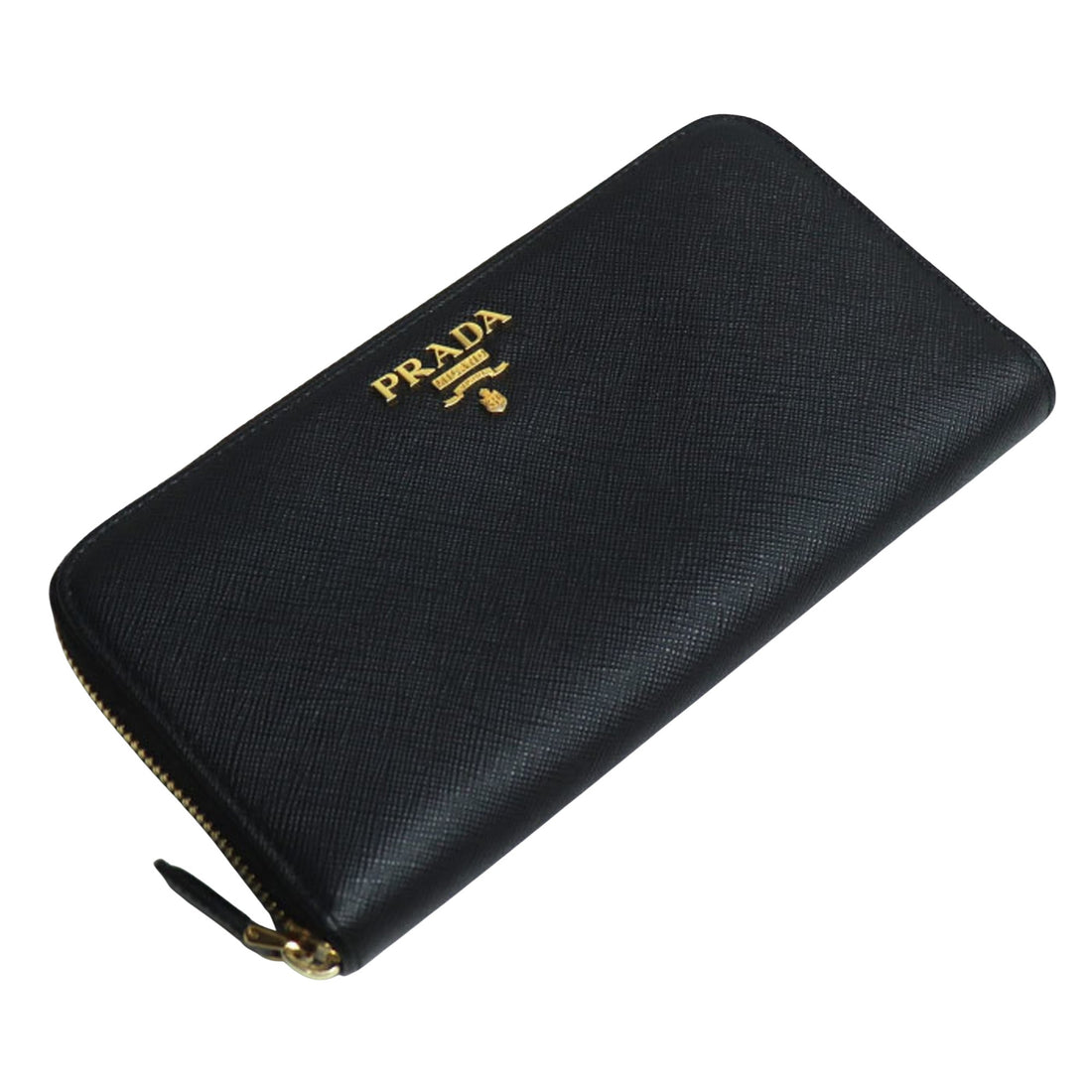 Prada Handbags & Accessories – Luxury Italian Style