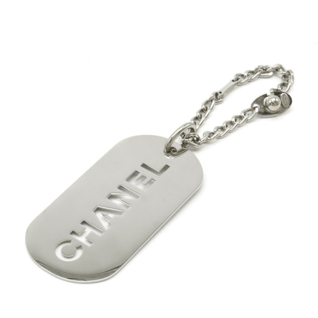 Chanel Dog Tag Necklace – Bold Designer Jewelry