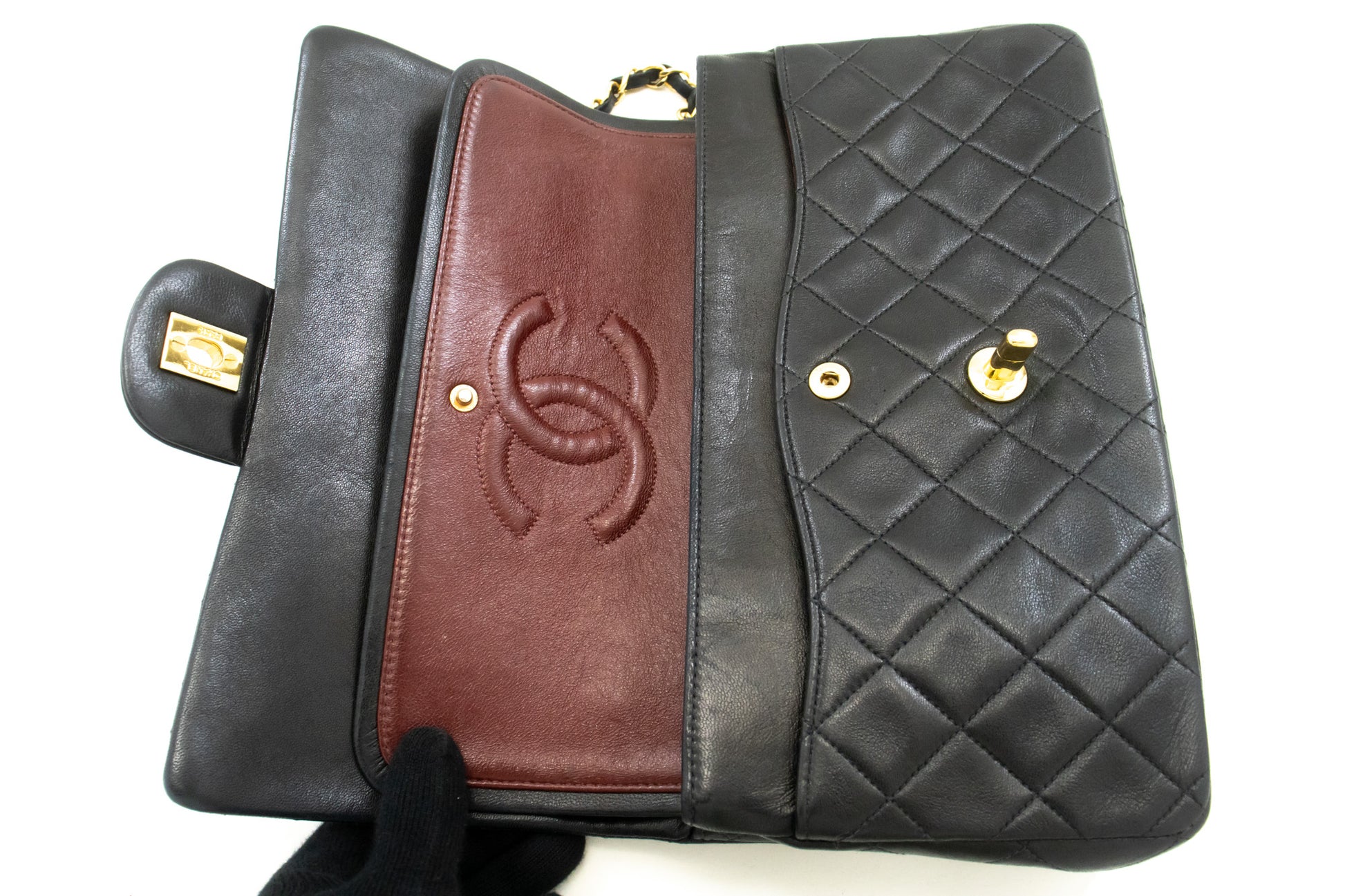 Chanel bags, Chanel luxury accessories, Chanel fashion, Chanel handbags