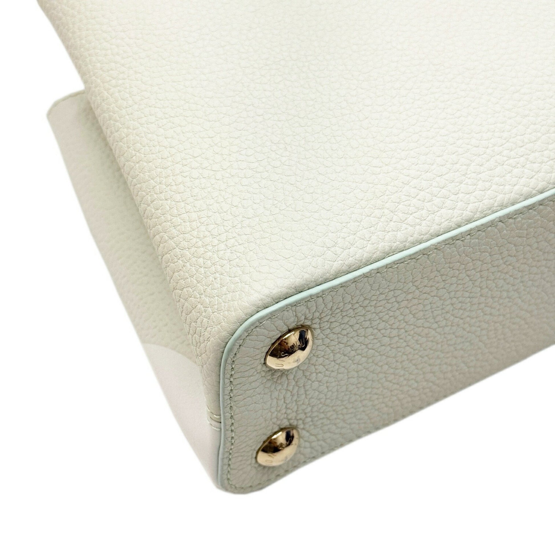 Louis Vuitton Capucines Bag – Elegant Leather Handbag for Women