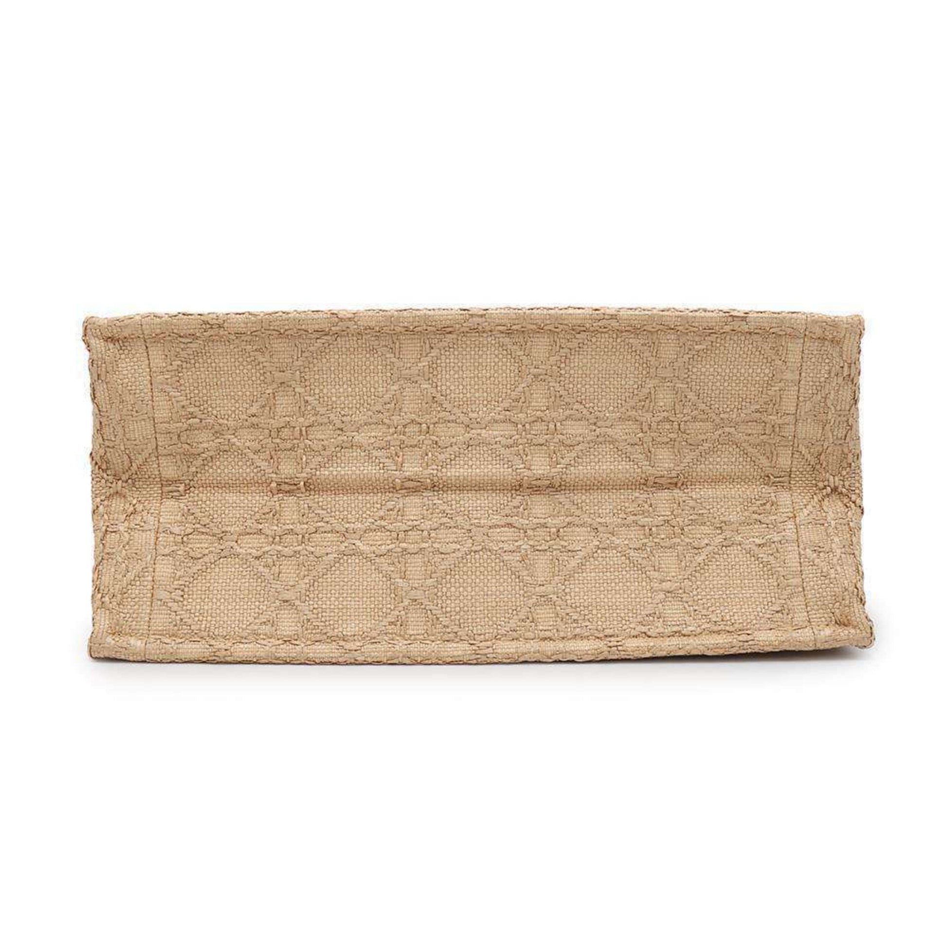 Dior Luxury Collection, Designer Dior Bags, High-End Dior Accessories