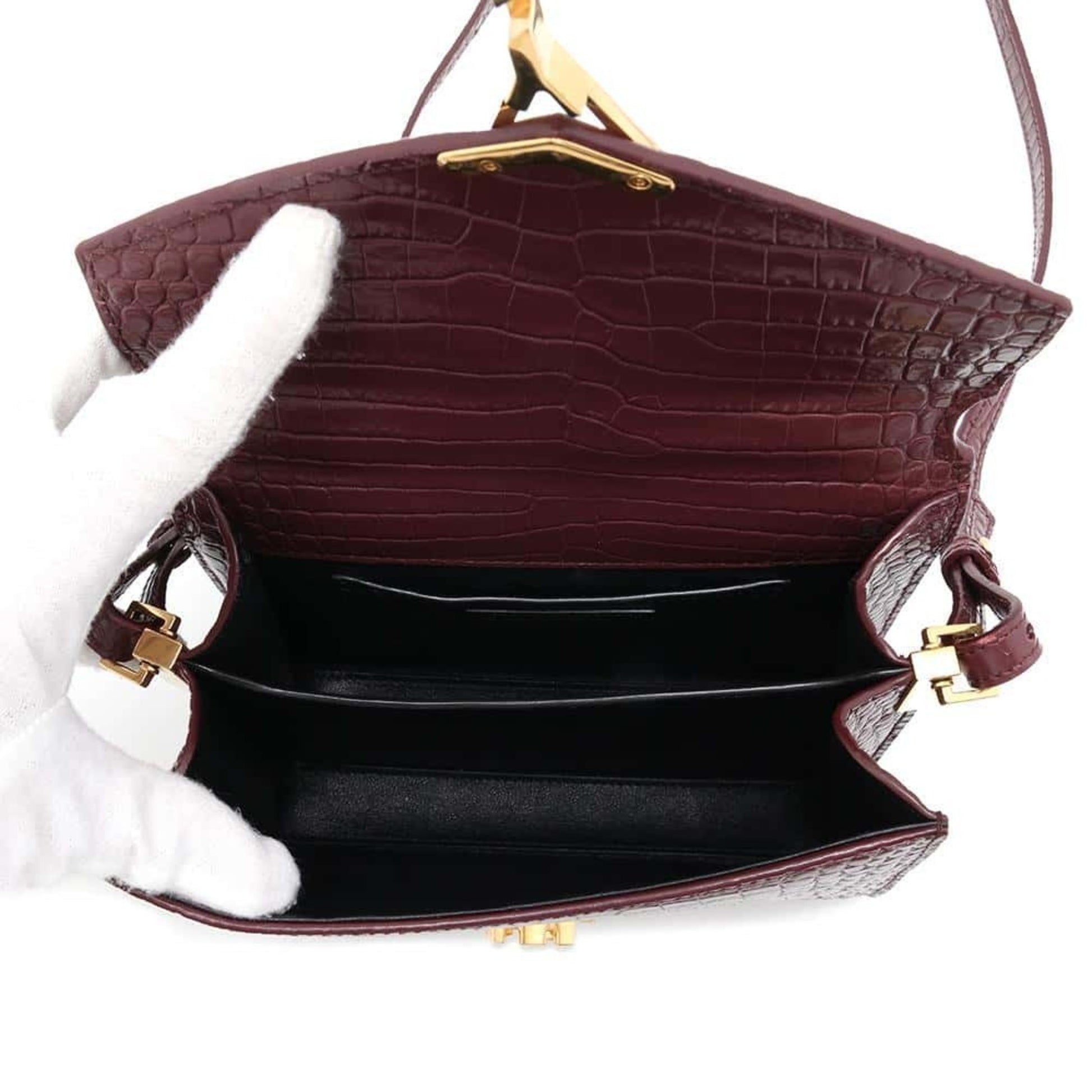 Saint Laurent Handbags & Fashion – Iconic Parisian Style
