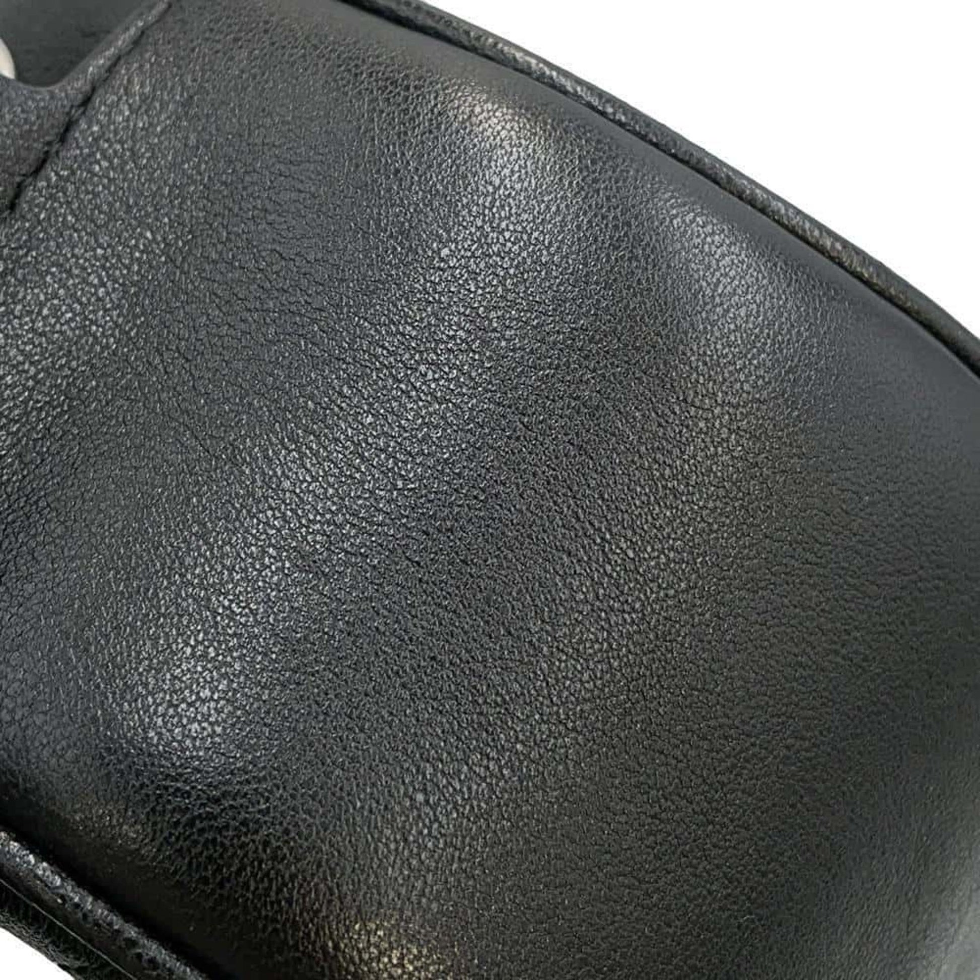 Gucci bags, luxury Gucci handbags, Gucci fashion