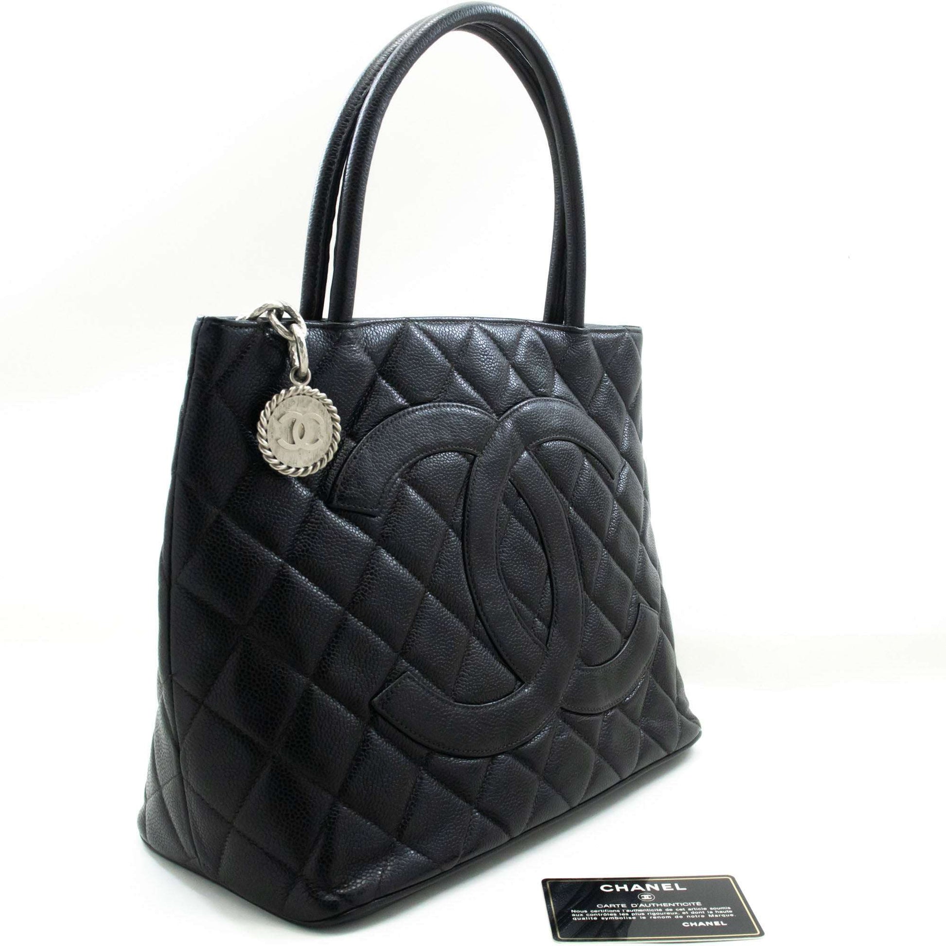 Chanel Medaillon Bag – Luxury Vintage Handbag for Women