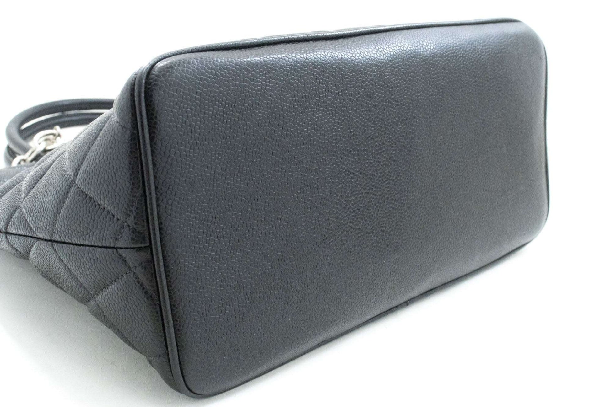 Chanel Medaillon Bag – Luxury Vintage Handbag for Women