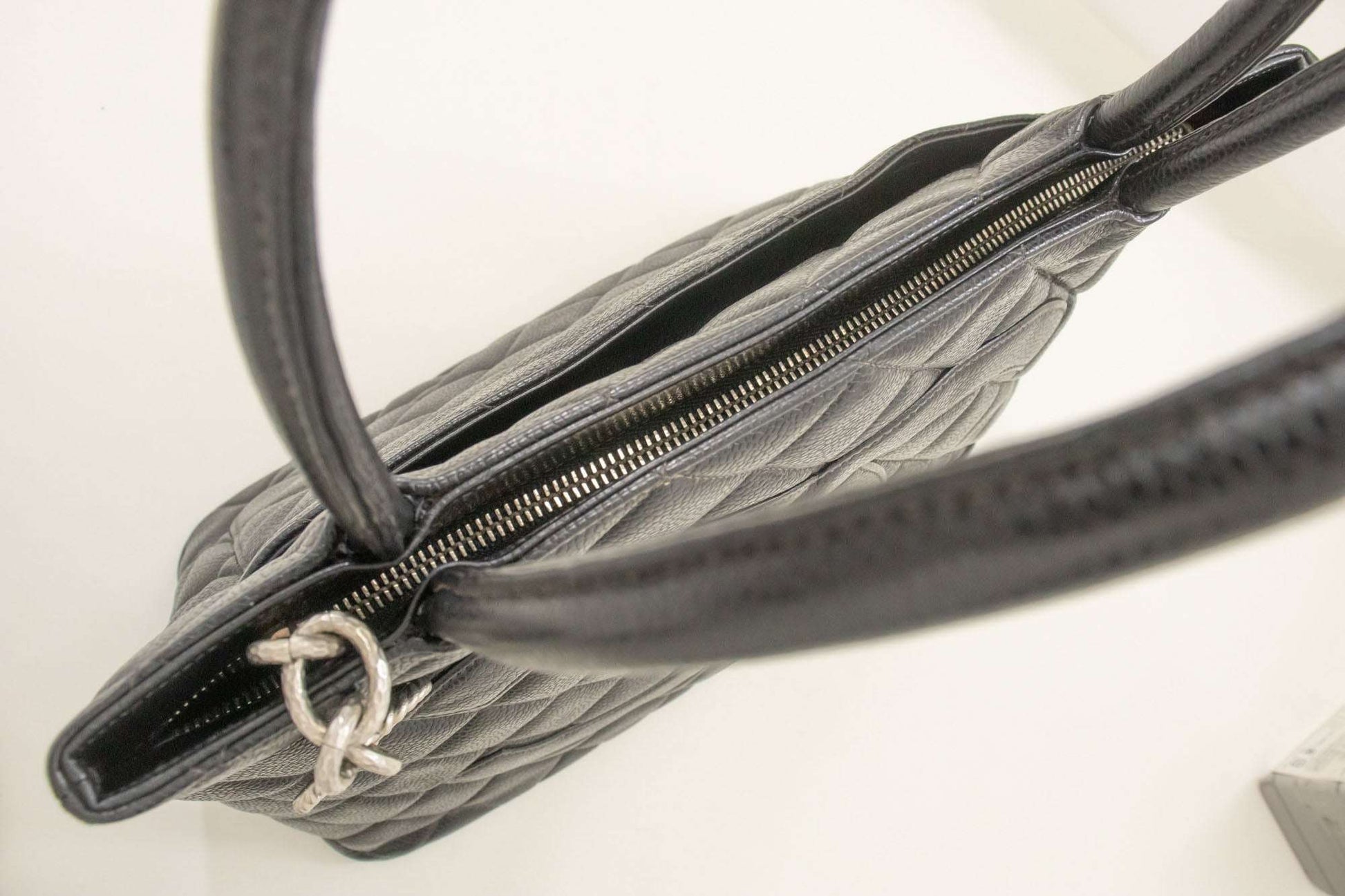 Chanel Medaillon Bag – Luxury Vintage Handbag for Women