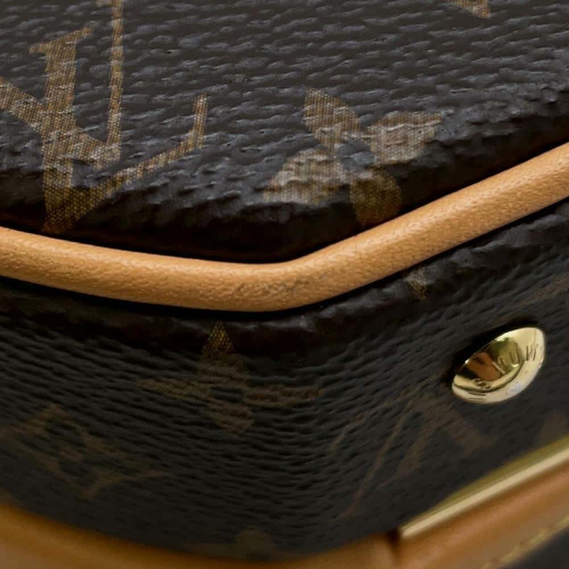 Louis Vuitton bags, Louis Vuitton accessories, Louis Vuitton fashion