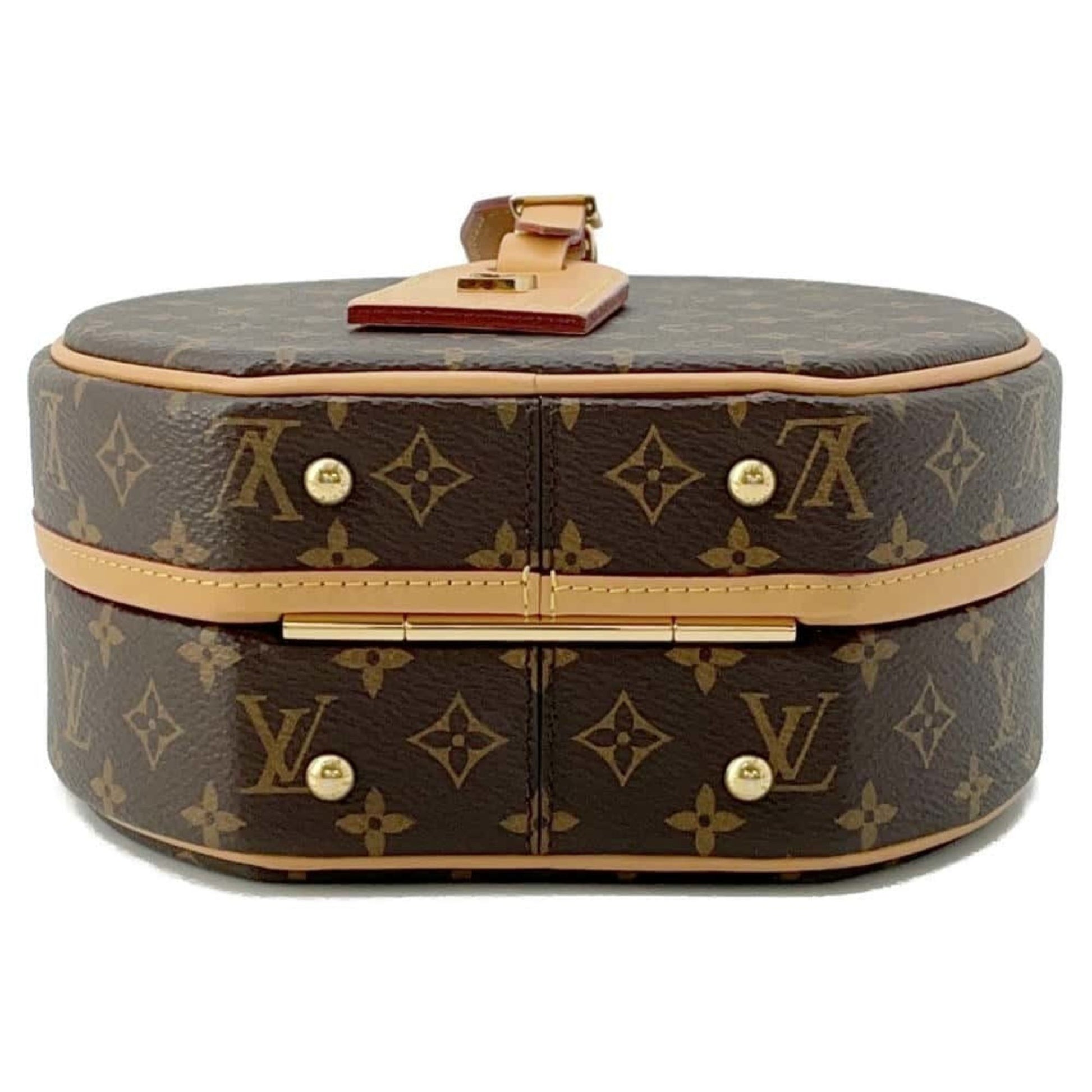 Louis Vuitton bags, Louis Vuitton accessories, Louis Vuitton fashion