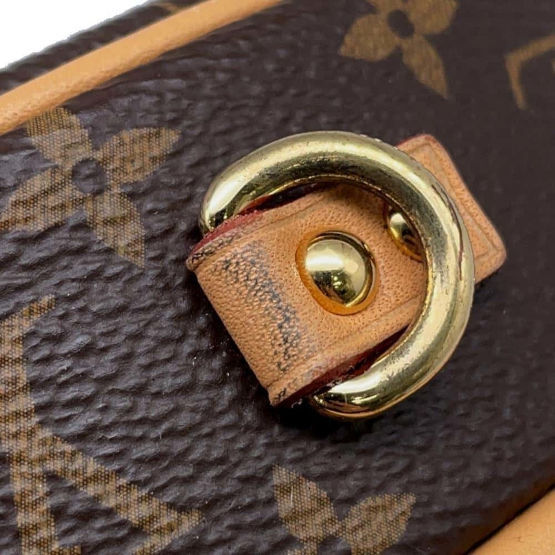 Louis Vuitton bags, Louis Vuitton accessories, Louis Vuitton fashion