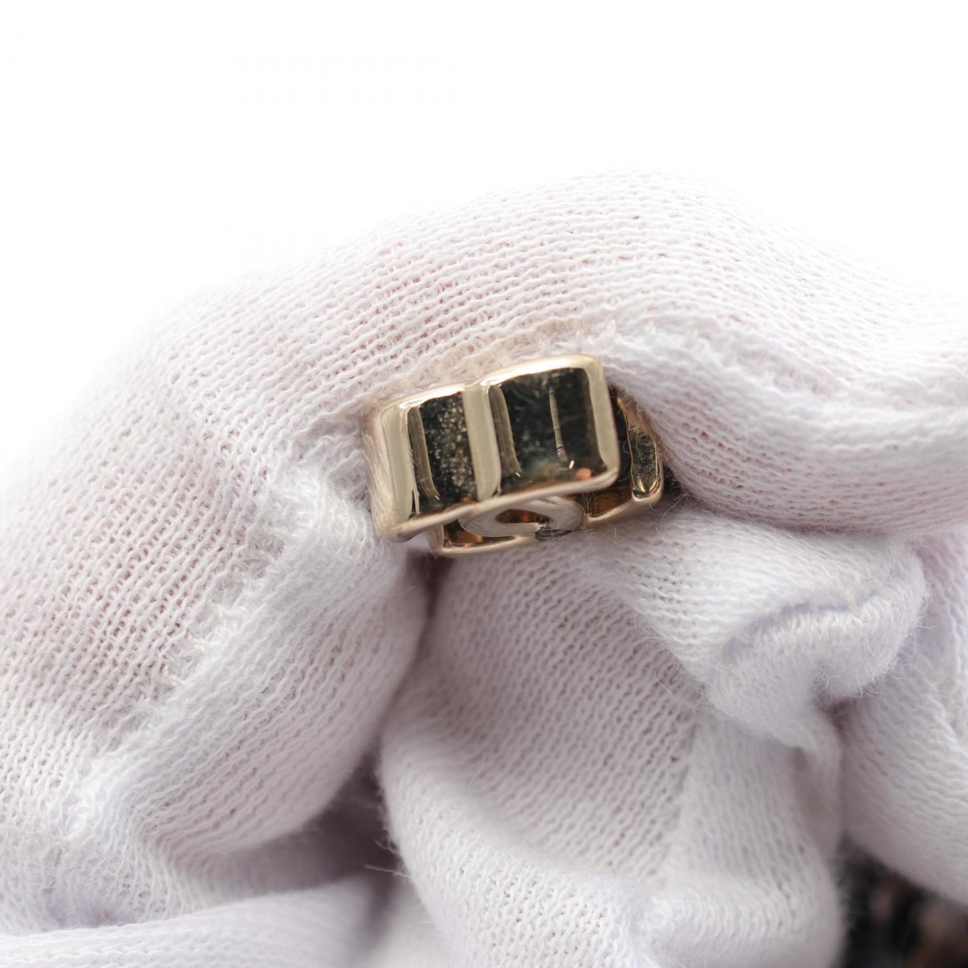 Chanel handbags, luxury Chanel accessories, Chanel fashion