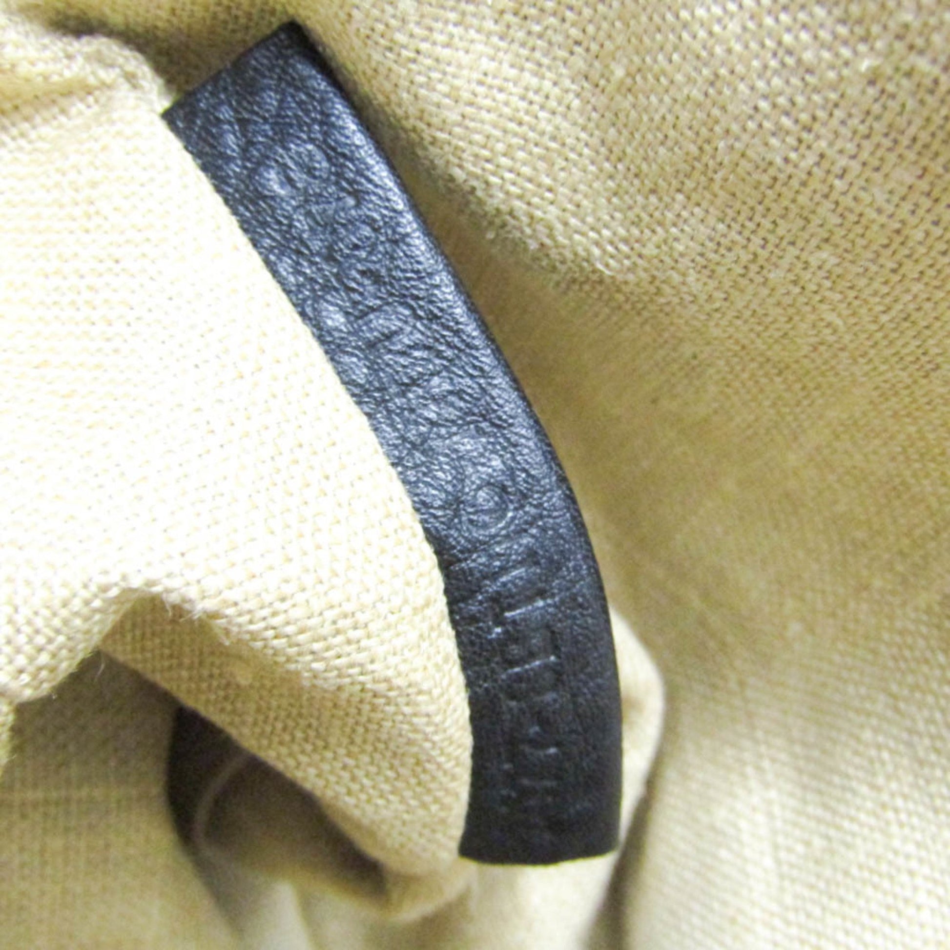 Fendi bags, luxury Fendi fashion, Fendi handbags