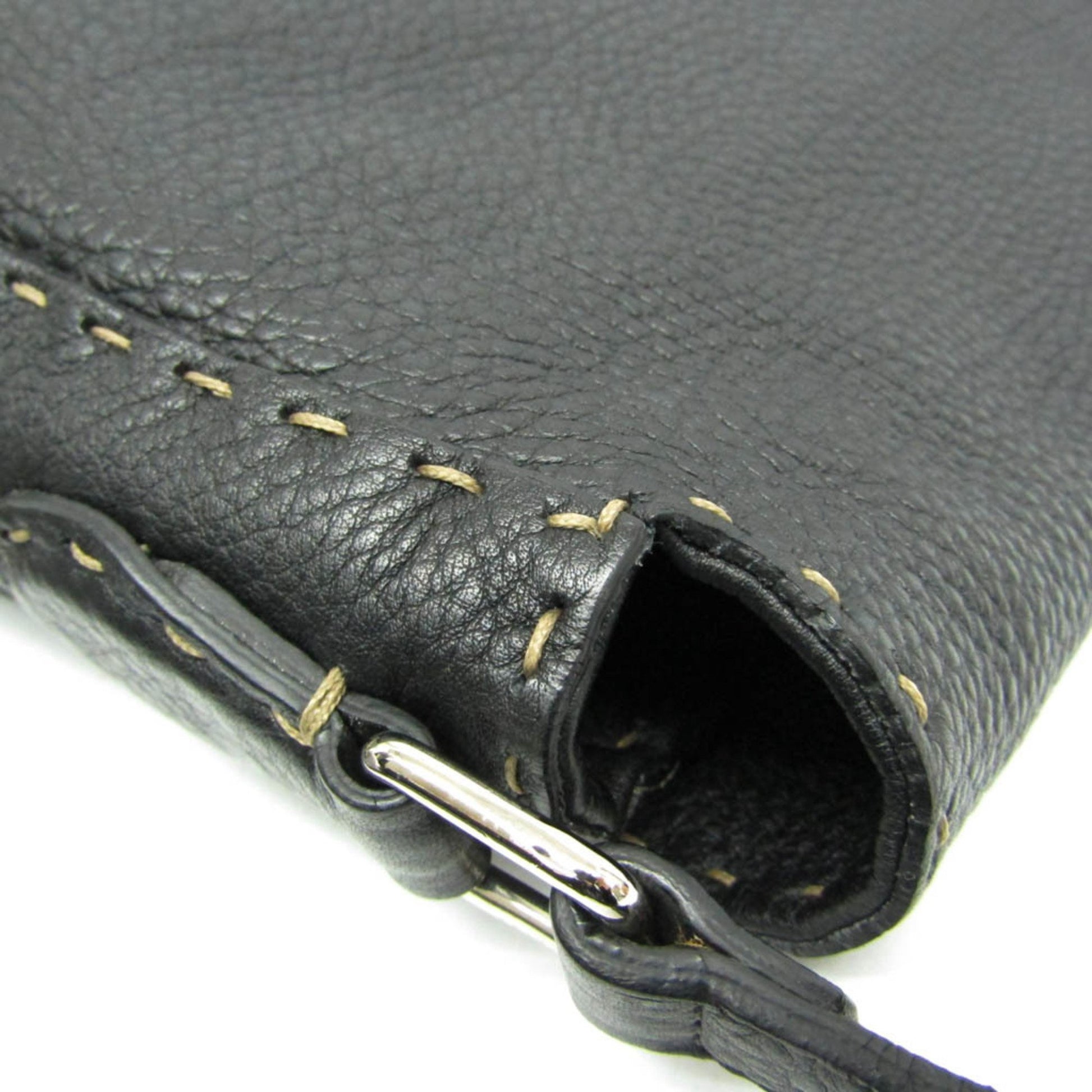 Fendi bags, luxury Fendi fashion, Fendi handbags