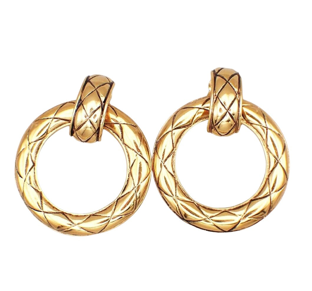 Chanel Timeless Fashion & Accessories