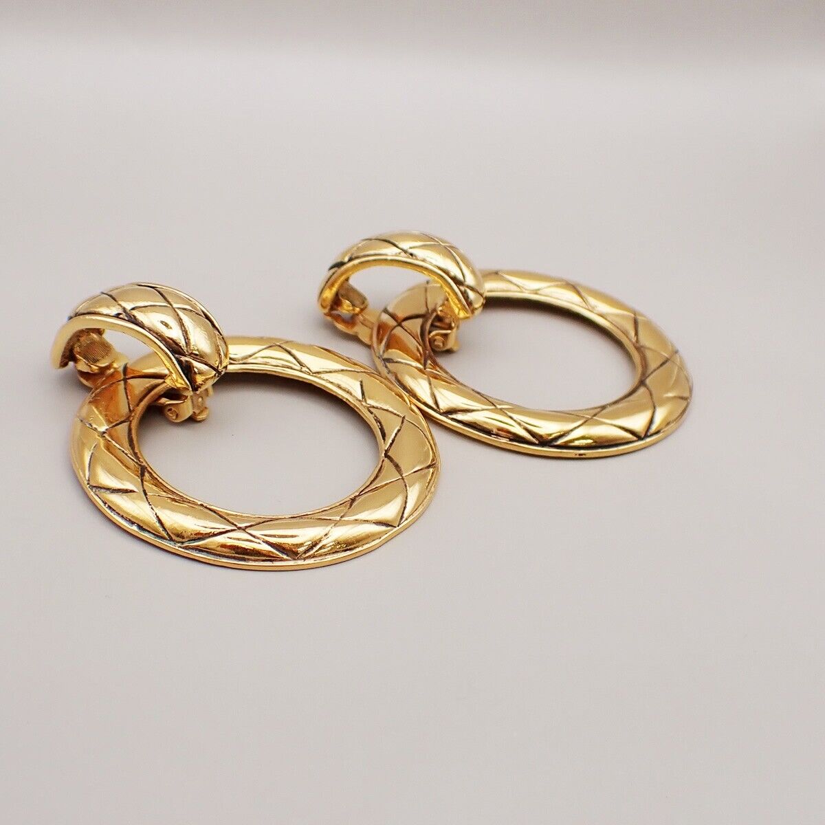 Chanel Timeless Fashion & Accessories