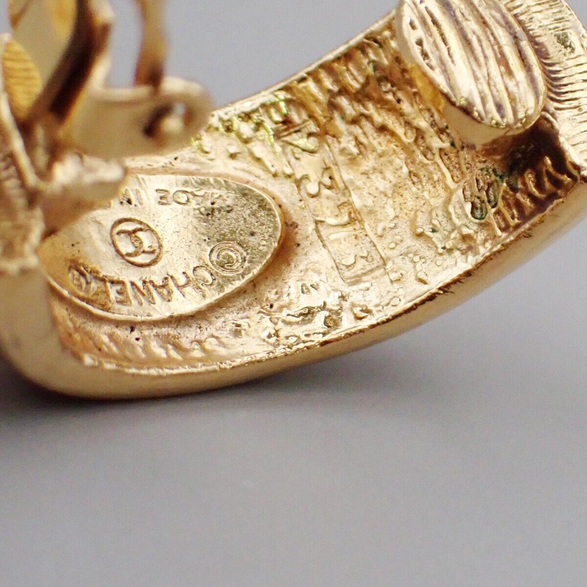 Chanel Timeless Fashion & Accessories