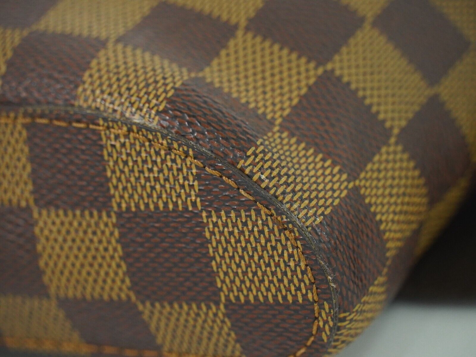 Louis Vuitton Geronimos bag, Louis Vuitton luxury bags, Louis Vuitton styles