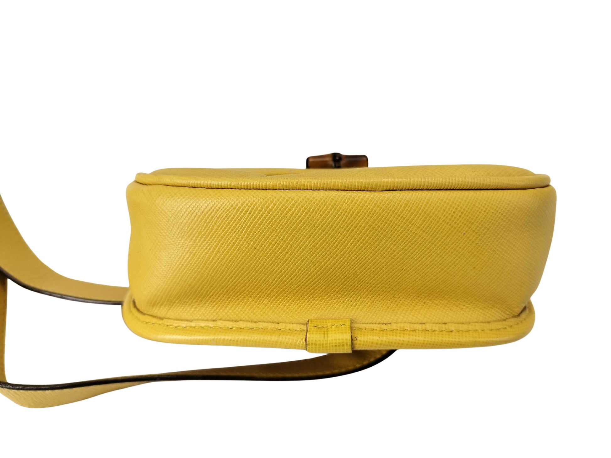 Gucci Bamboo Handle Bag – Iconic Design